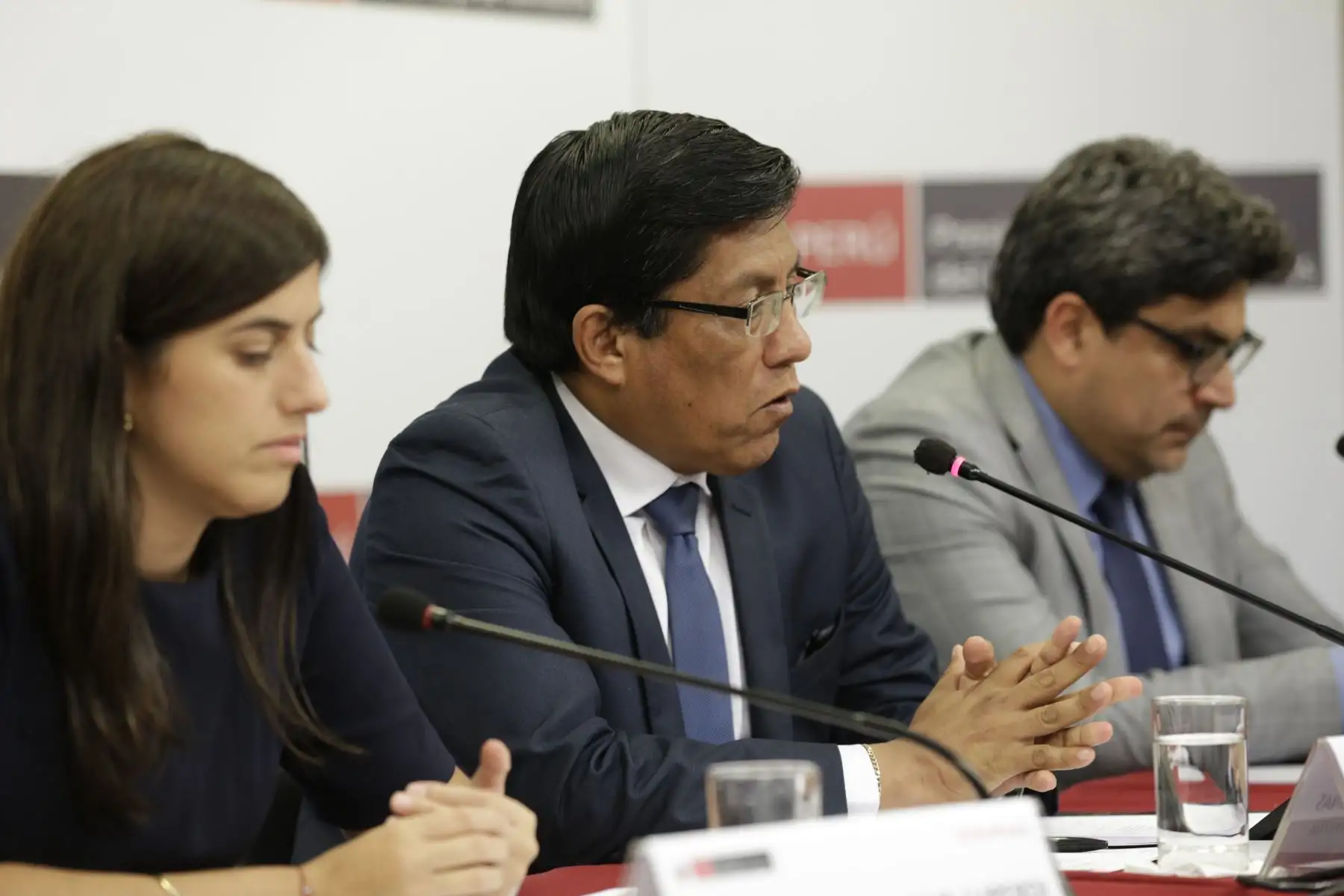 Presidente del Consejo de Ministros, Vicente Zeballos y ministros de los sectores Salud, Educación, Economía brindan conferencia de prensa sobre los acuerdos adoptados tras la sesión del Consejo de Ministros.
Foto: PCM