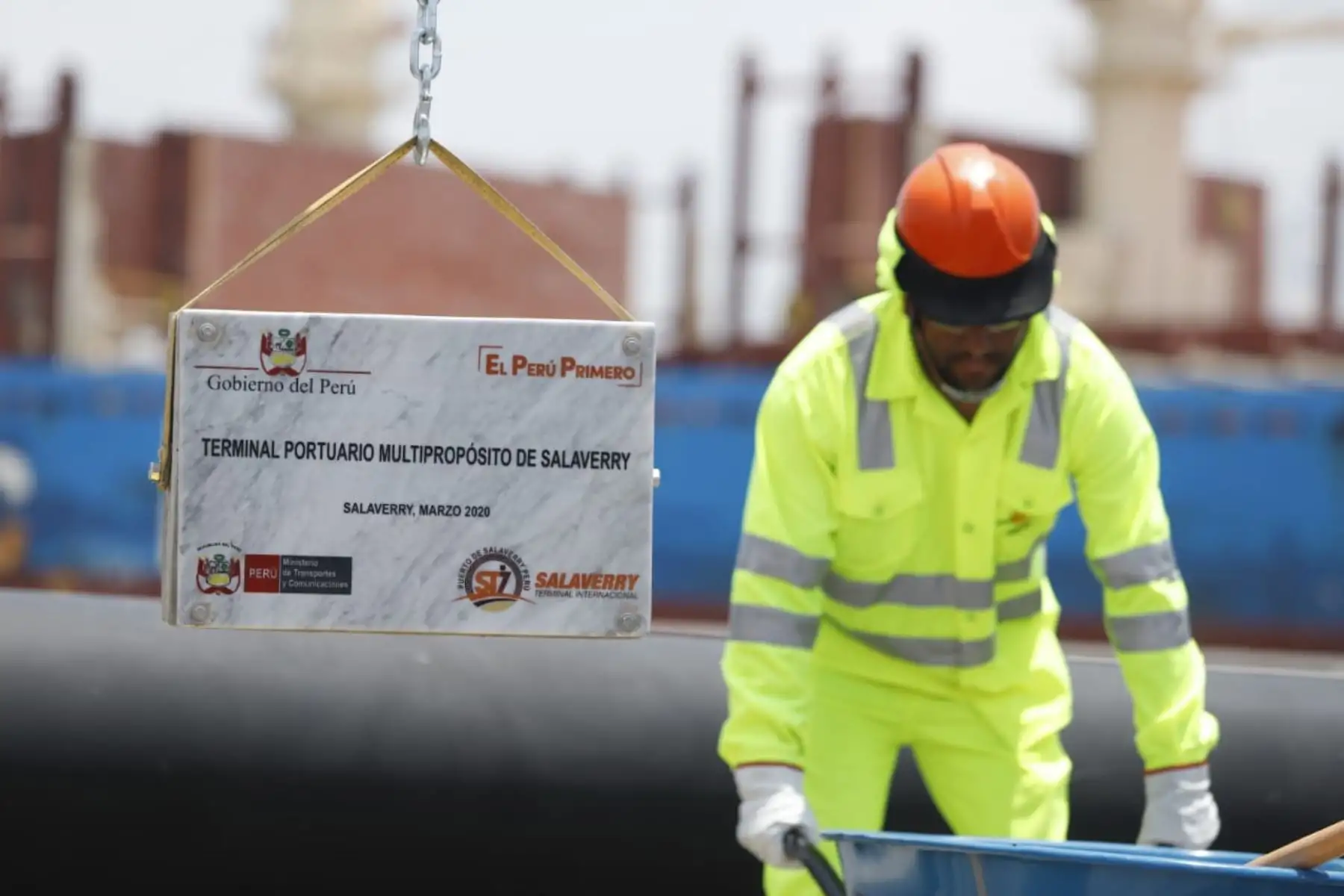 Presidente Martín Vizcarra Llega a Trujillo para inspeccionar los trabajos de modernización del Terminal Portuario Multipropósito de Salaverry.
Foto: ANDINA/Prensa Presidencia