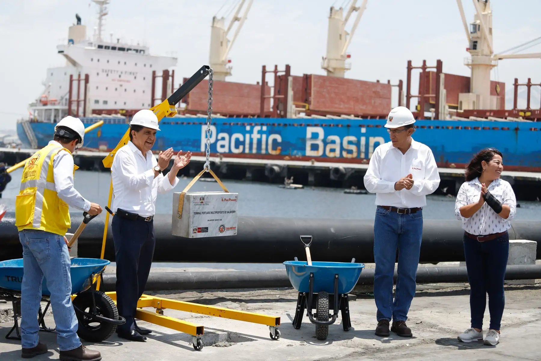 Presidente Martín Vizcarra participa en ceremonia de inicio de obra del proyecto de modernización del Terminal Portuario Multipropósito de Salaverry en Trujillo.
Foto: ANDINA/Prensa Presidencia