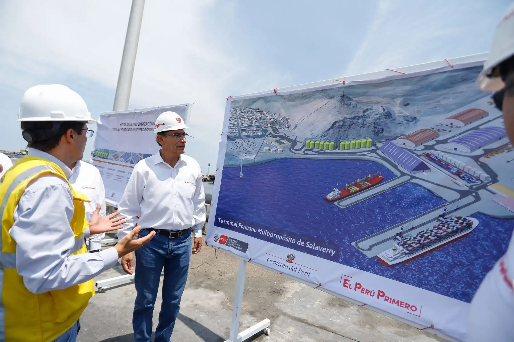 Presidente Martín Vizcarra participa en ceremonia de inicio de obra del proyecto de modernización del Terminal Portuario Multipropósito de Salaverry en Trujillo.
Foto: ANDINA/Prensa Presidencia