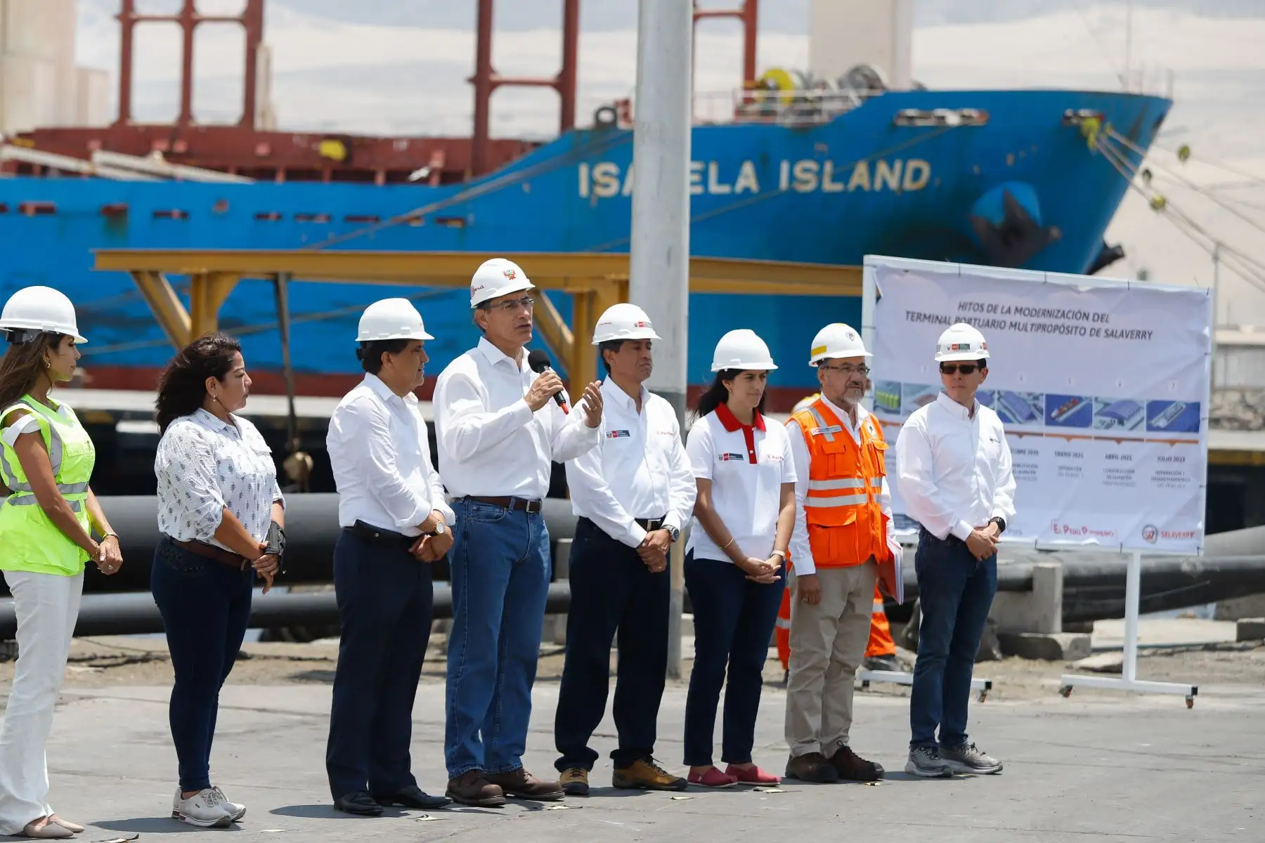 Presidente Martín Vizcarra participa en ceremonia de inicio de obra del proyecto de modernización del Terminal Portuario Multipropósito de Salaverry en Trujillo.
Foto: ANDINA/Prensa Presidencia