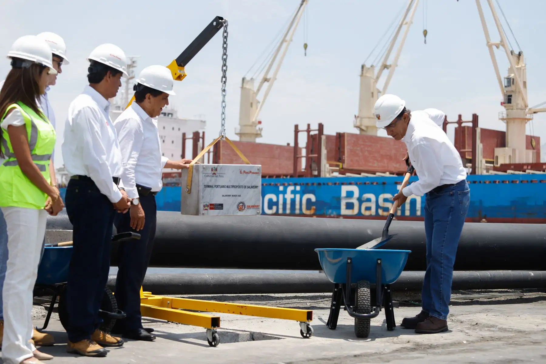 Presidente Martín Vizcarra participa en ceremonia de inicio de obra del proyecto de modernización del Terminal Portuario Multipropósito de Salaverry en Trujillo.
Foto: ANDINA/Prensa Presidencia