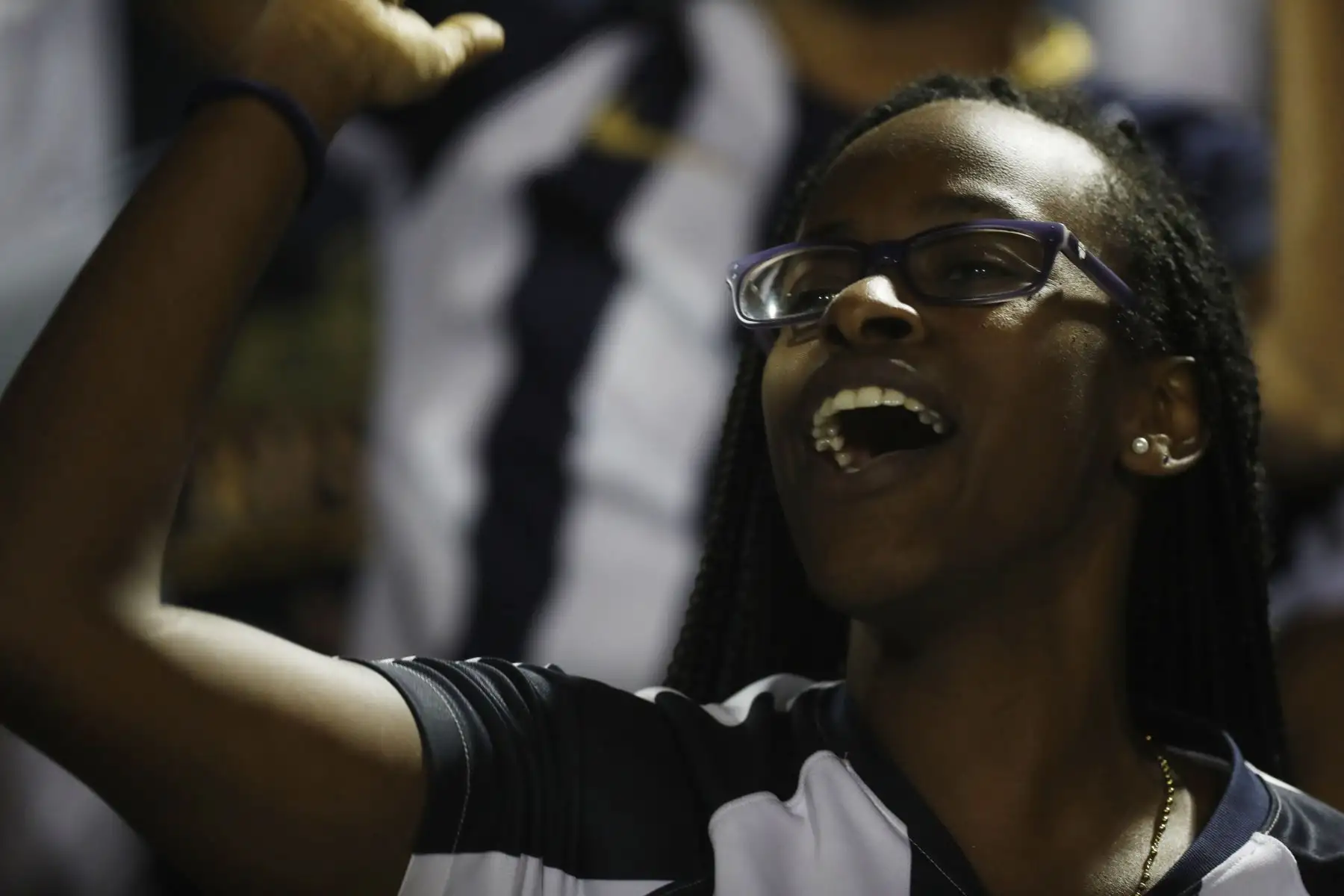 Hinchas de Alianza Lima alientan a su equipo que se enfrenta ante el Nacional de Uruguay  por la Copa Libertadores 2020 en el estadio Alejandro Villanueva.
Foto: ANDINA/Carlos Lezama