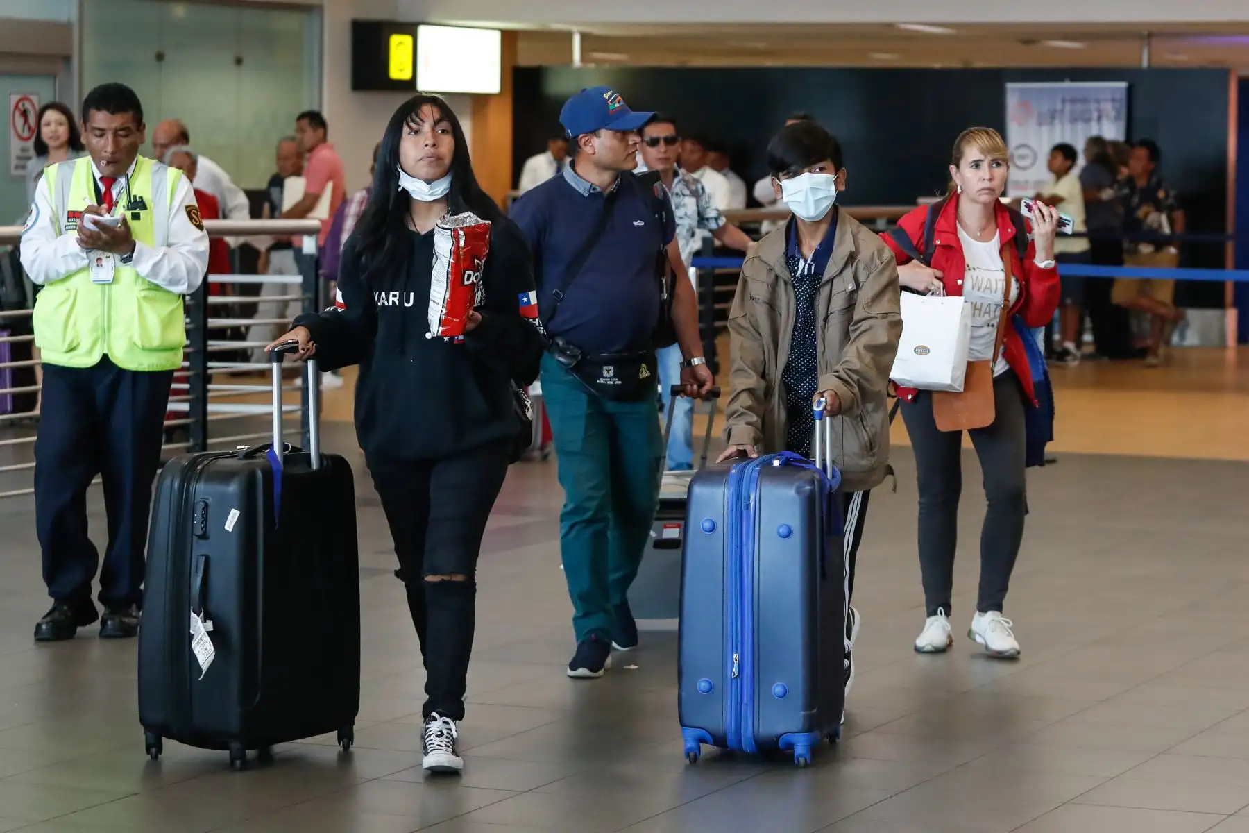 Panorama en el Aeropuerto Jorge Chávez tras la confirmación del primer caso de Coronavirus en Perú. Foto: ANDINA/Renato Pajuelo