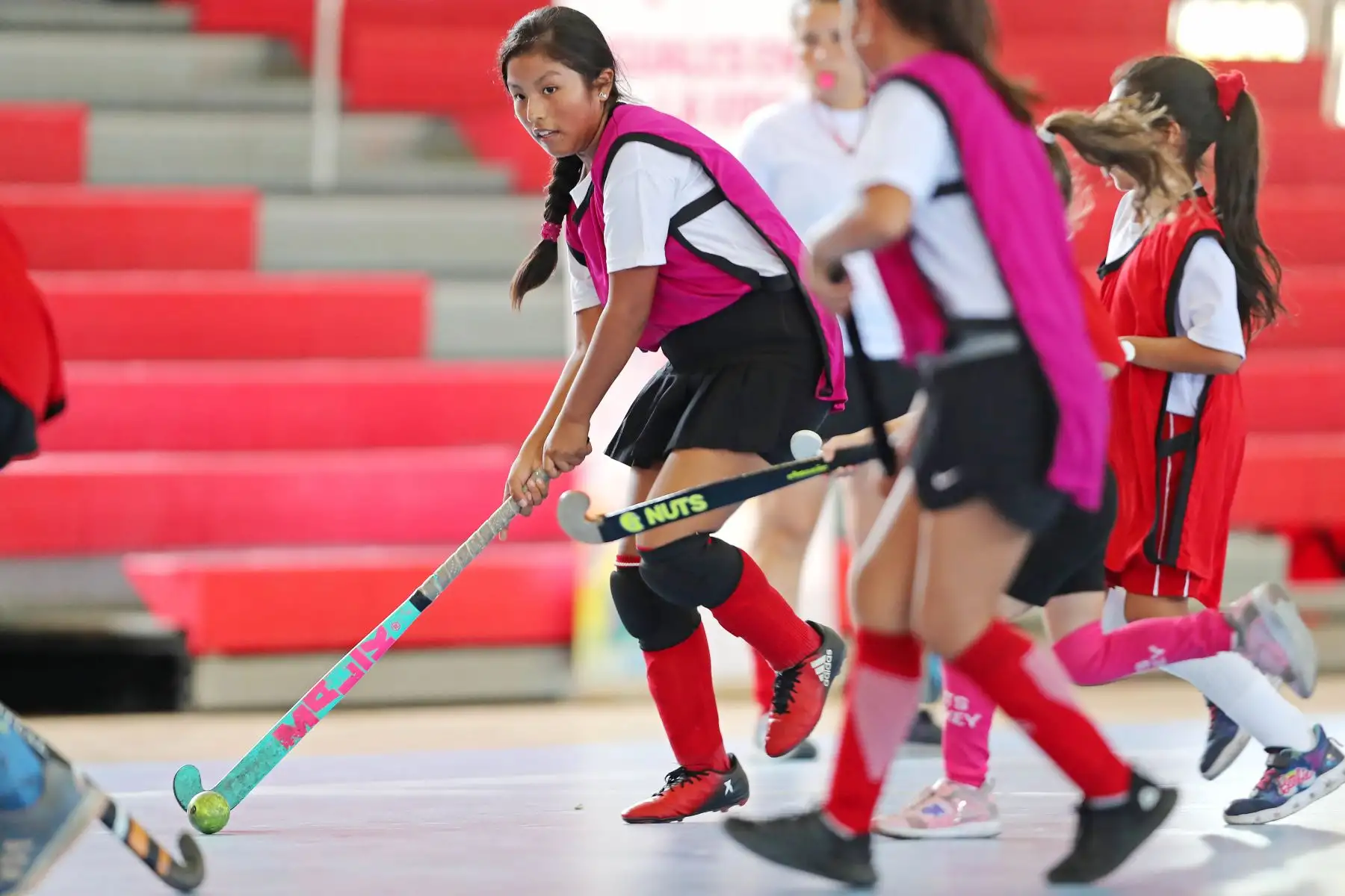 Lima 2019:Legado de los Juegos realizó exhibición-taller de Hockey en el marco de la campaña "Iguales en la Vida Iguales en el Deporte.
Foto:Difusión Lima 2019