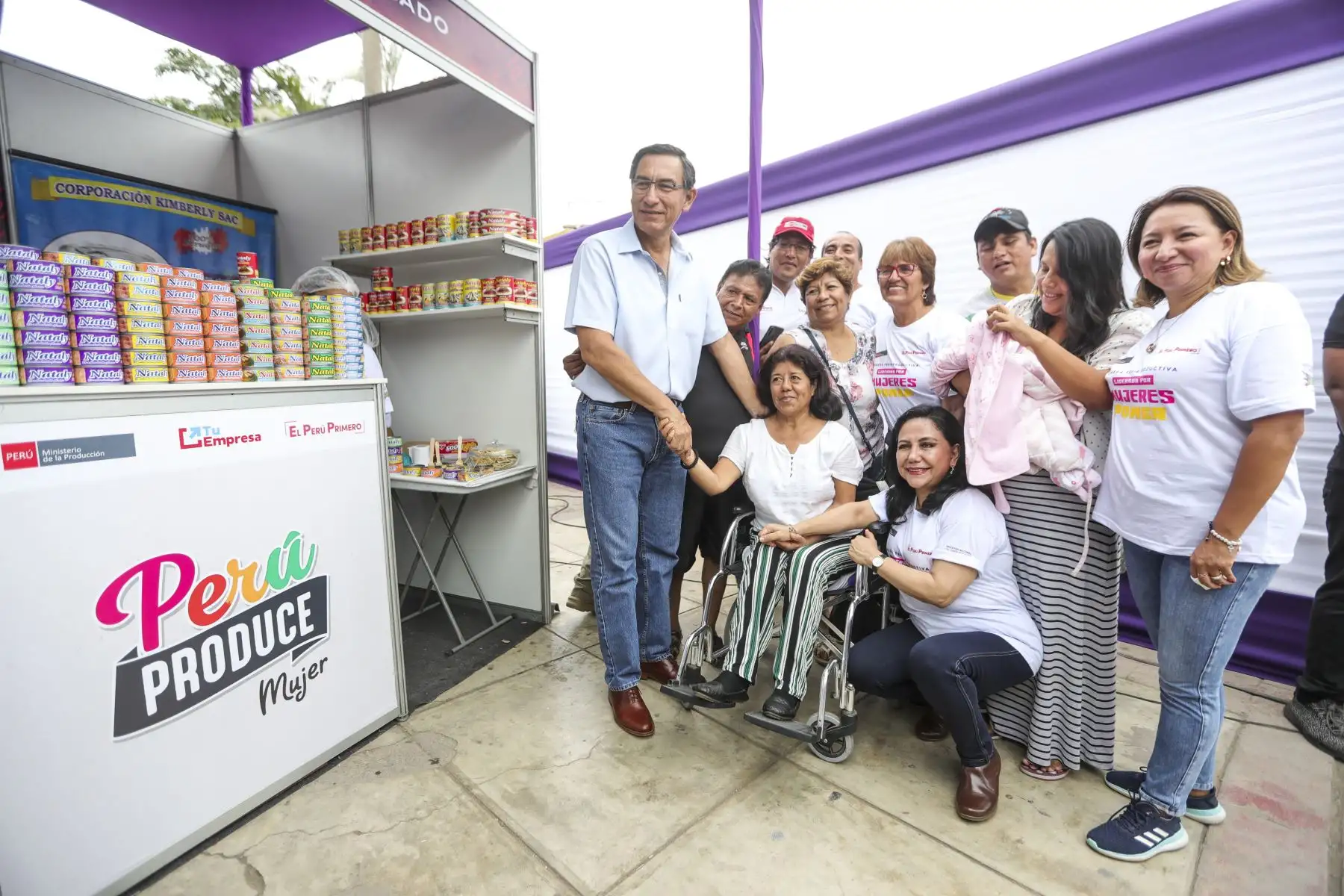En el marco del Día Internacional de la Mujer, el presidente de la República, Martín Vizcarra, inaugura la feria Perú Produce Mujer 2020, en la Plaza Cívica de Pro del distrito de Los Olivos.
Foto: ANDINA/Prensa Presidencia