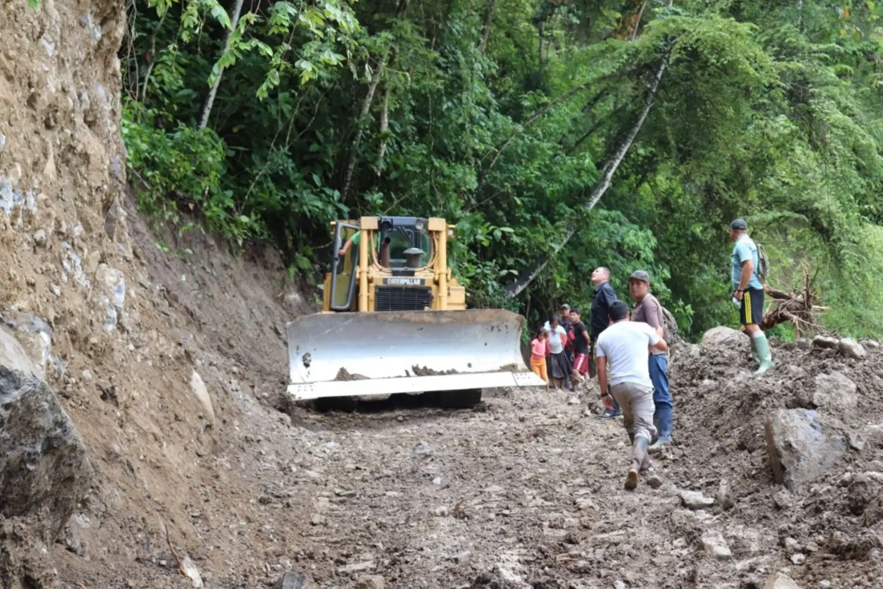 MTC atendió más de 70 emergencias viales causadas por la caída de lluvias intensas en enero y febrero en diversas regiones del país.