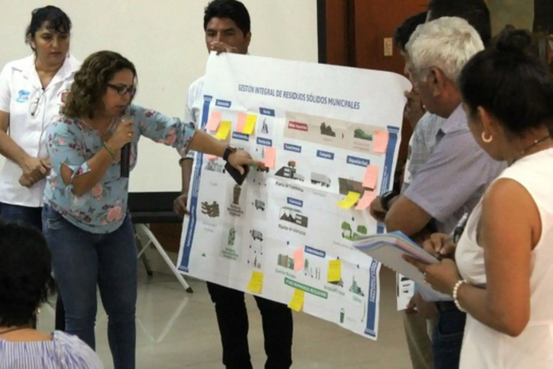 Más de 30 municipalidades se comprometieron a trabajar con el Minam para cumplir las metas de valorización de residuos sólidos.