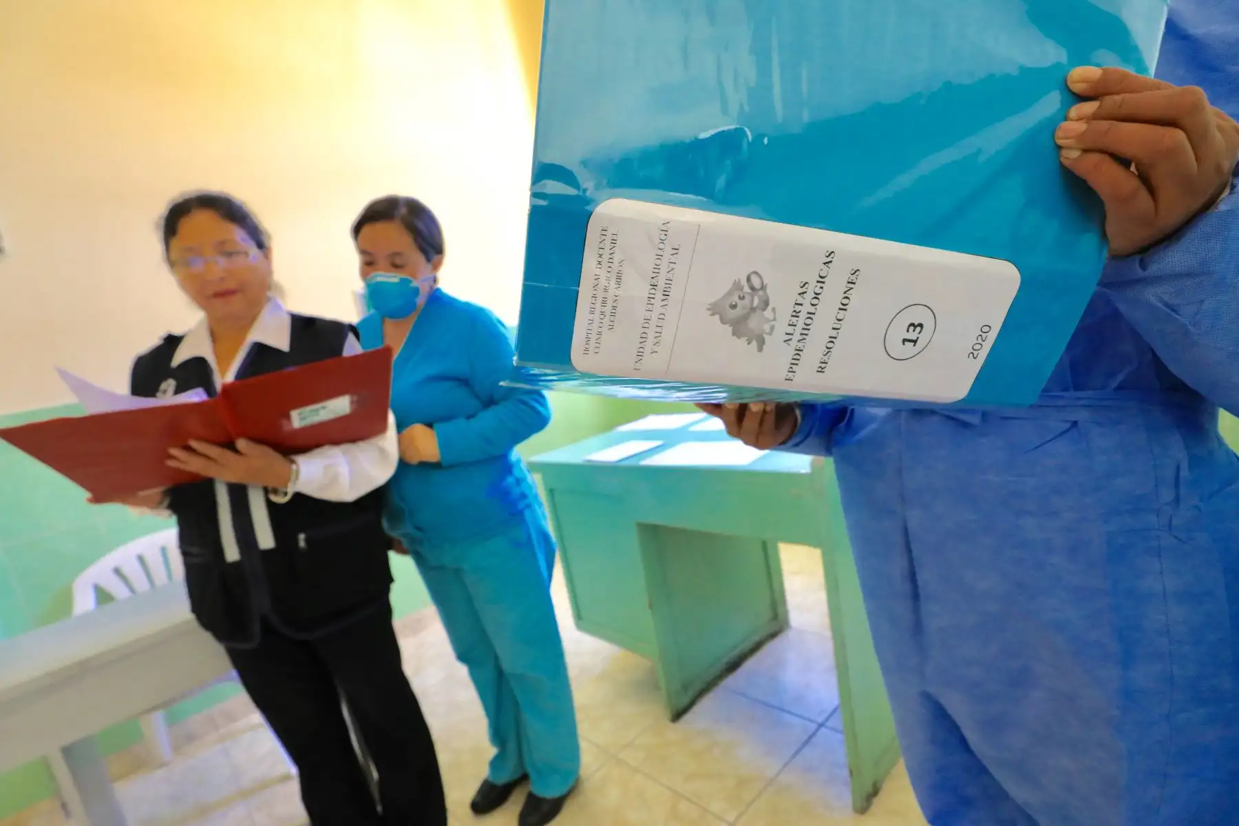 El ministro de Justicia y Derechos Humanos, Fernando Castañeda, visita el Hospital Regional Daniel Alcides Carrión de Huancayo a fin de supervisar acciones para la atención de los posibles casos de coronavirus COVID-19. Foto: ANDINA/@MinjusDH_Peru