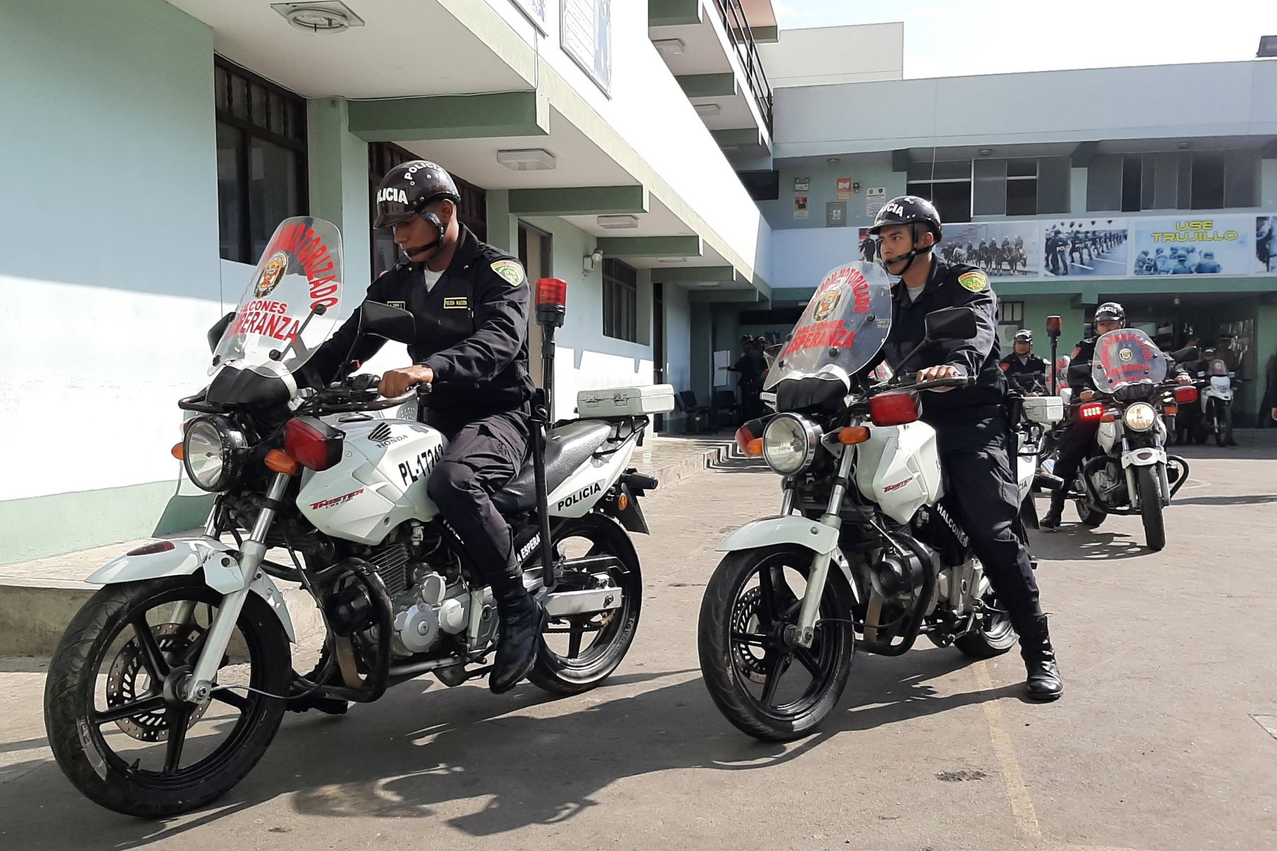 Policía implementa grupos motorizados para reforzar seguridad ciudadana en  Trujillo | Noticias | Agencia Peruana de Noticias Andina