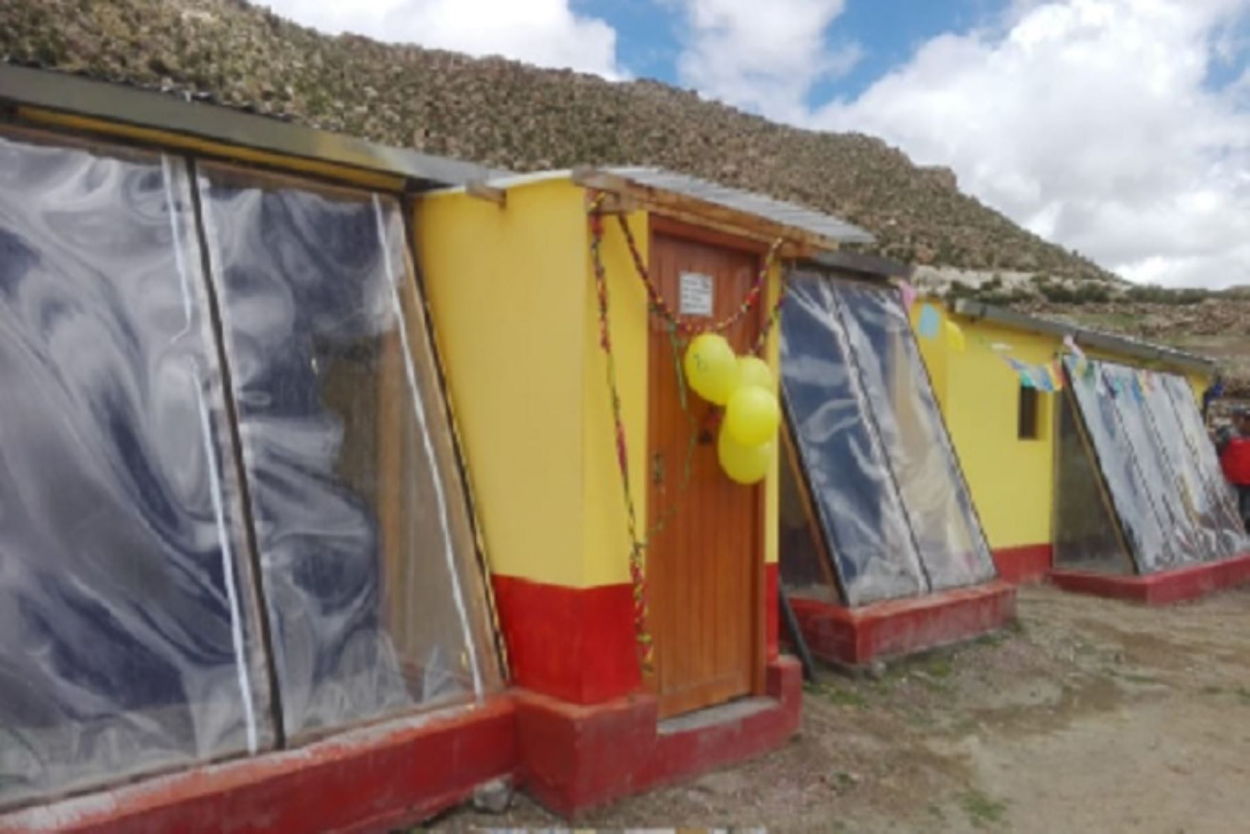 En las provincias de Tarata y Tacna, 210 viviendas fueron acondicionadas por el proyecto Mi Abrigo del Foncodes.