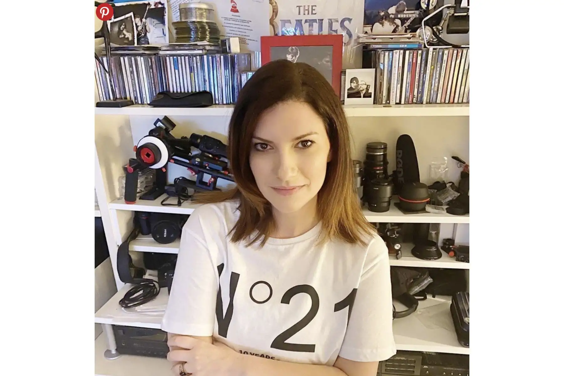 Cantante Laura Pausino envia mensaje de aliento  a sus seguidores desde su casa, tras decidir quedarse en casa como medida de precaución ante el avance del coronaviris
Foto: ANDINA/Difusión
