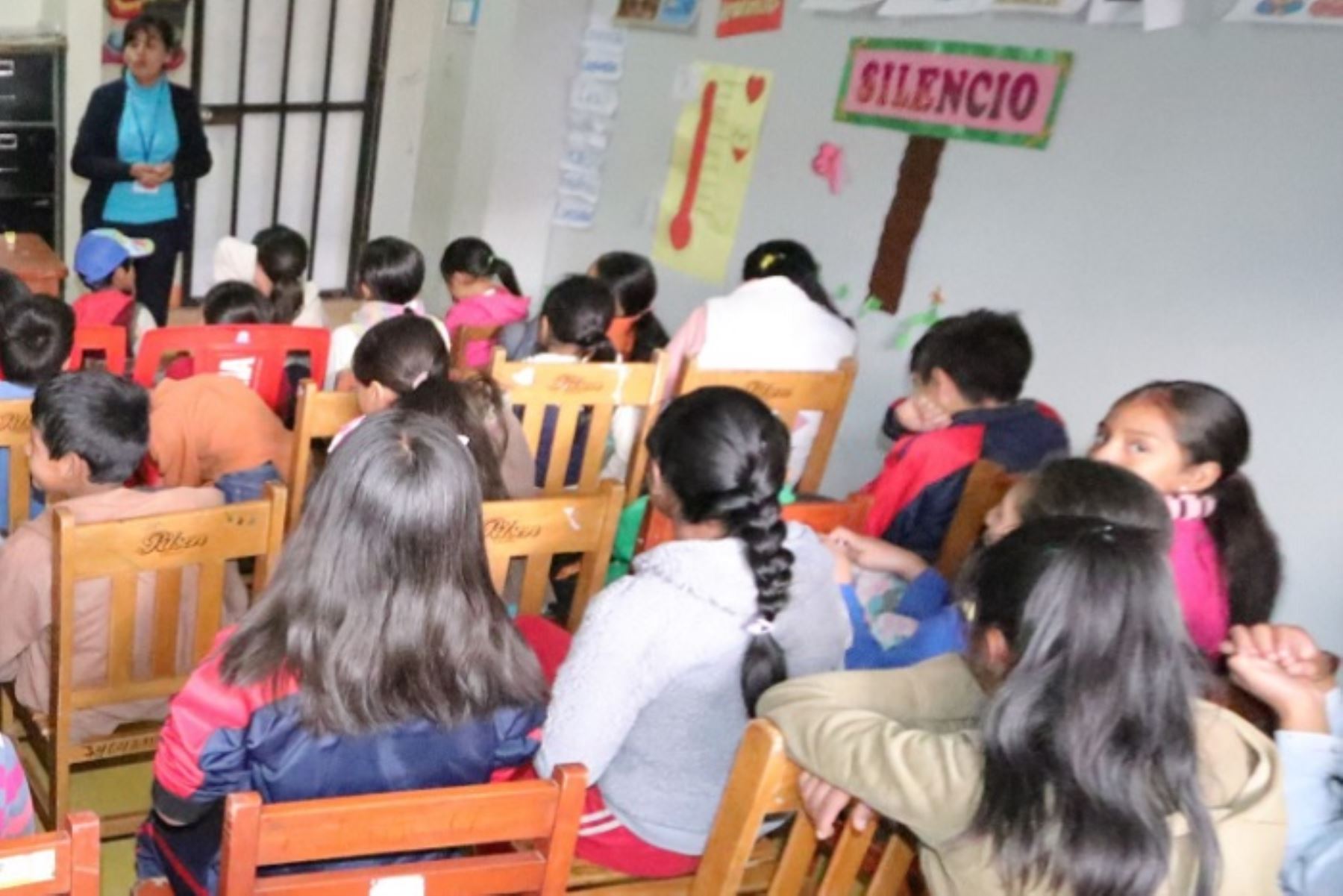 Redoblan protección de 50 niños y niñas trabajadores, que atiende la casa hogar Castilla y León, del distrito de El Tambo (Junín),