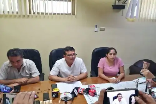 Los pacientes – que llegaron de Europa y luego han viajado de Lima a Piura en un bus- fueron aislados del entorno familiar y comunitario, con la finalidad de evitar un posible contagio.