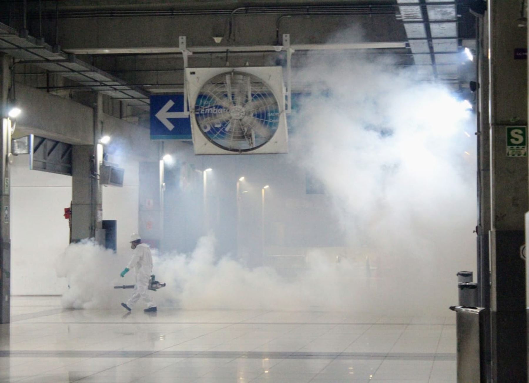 Coronavirus: fumigan y refuerzan limpieza en estaciones del Metropolitano. Foto: ANDINA/Difusión.