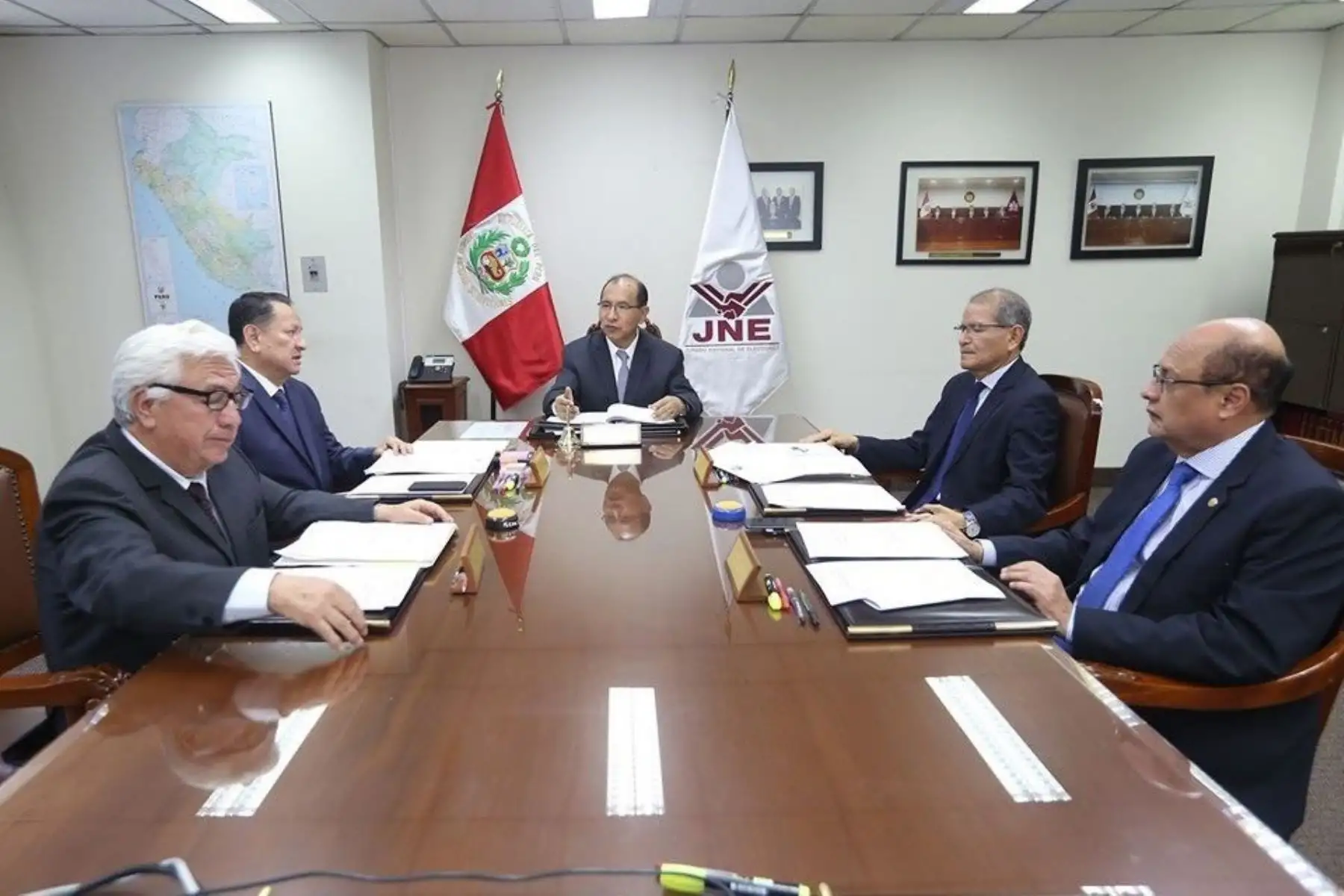 Integrantes del Jurado Nacional de Elecciones (JNE)