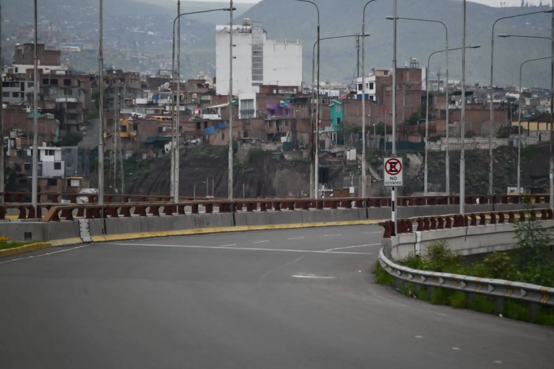 Arequipa acata las medidas de prevención en el segundo día de Estado de Emergencia dispuesta por el gobierno. Foto: ANDINA/cortesía (Frase corta)