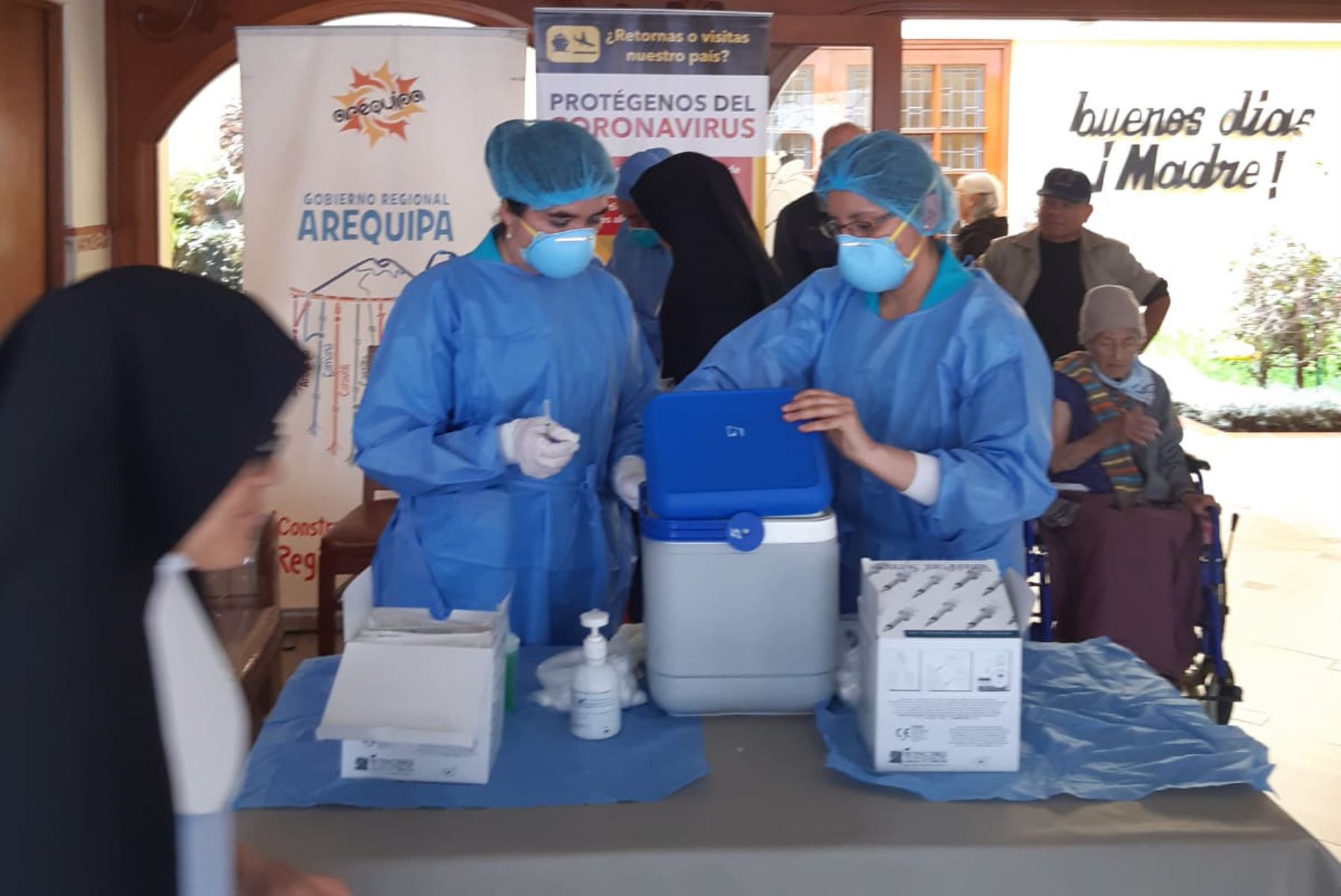 Los adultos mayores de los asilos de Arequipa fueron vacunados contra el neumococo.