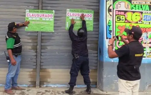 Municipalidad de Nueva Cajamarca, en San Martín, clausuró establecimientos comerciales por no respetar la cuarentena ordenada para evitar la propagación del coronavirus.