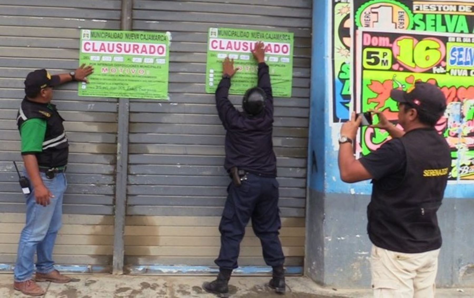 Municipalidad de Nueva Cajamarca, en San Martín, clausuró establecimientos comerciales por no respetar la cuarentena ordenada para evitar la propagación del coronavirus.