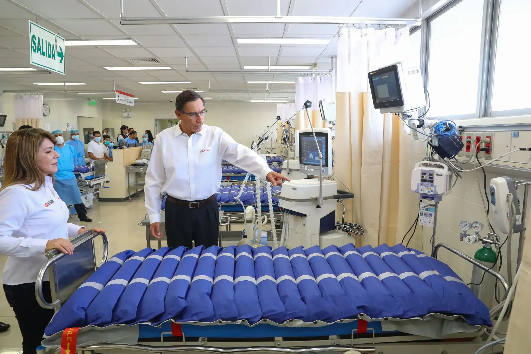 El presidente Martín Vizcarra, realiza una visita inopinada al Centro de contención hospitalaria para Coronavirus de Lima  Metropolitana.
Foto: ANDINA/Prensa Presidencia