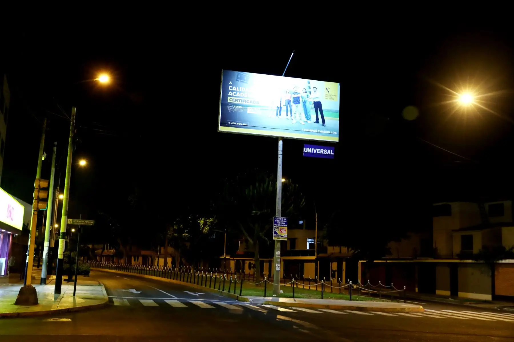 Pobladores de Chorrillos acatan la Inmovilización social obligatoria desde las 20:00 hasta las 05:00 horas. Foto: ANDINA/Melina Mejía