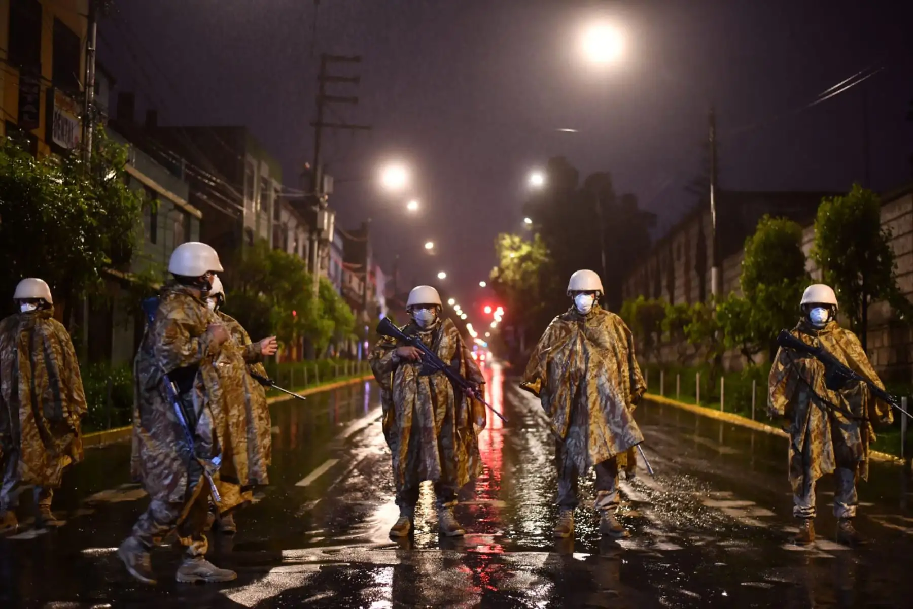 Pobladores de Arequipa acatan la Inmovilización social obligatoria desde las 20:00 hasta las 05:00 horas. 
Foto: Cortesía Frase corta