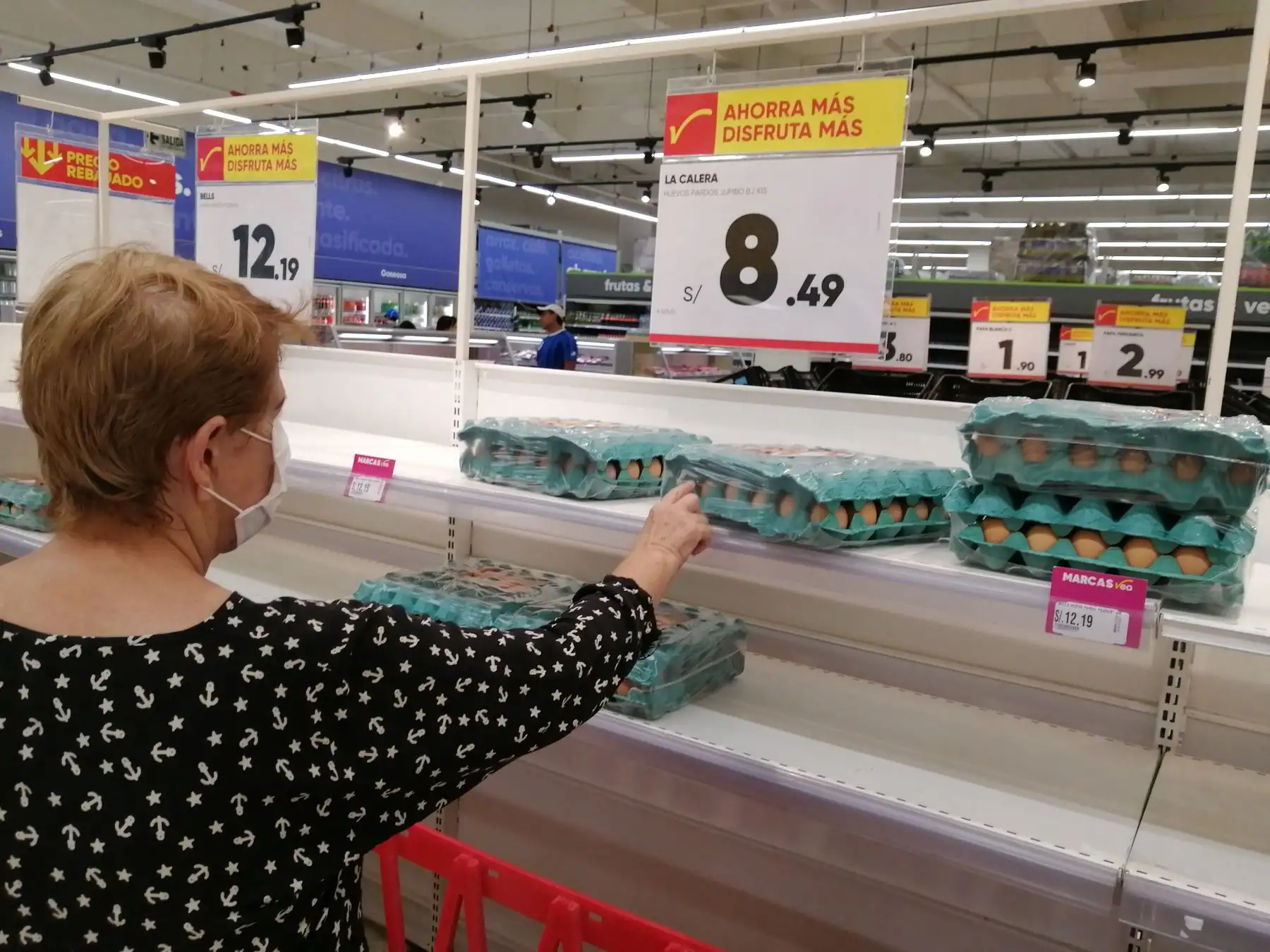 Las boticas, mercados y supermercados funcionan con normalidad y se encuentran abastecidos de productos, durante el Estado de Emergencia para prevenir el coronavirus Covid 19. Foto: ANDINA/Jhonel Rodríguez Robles