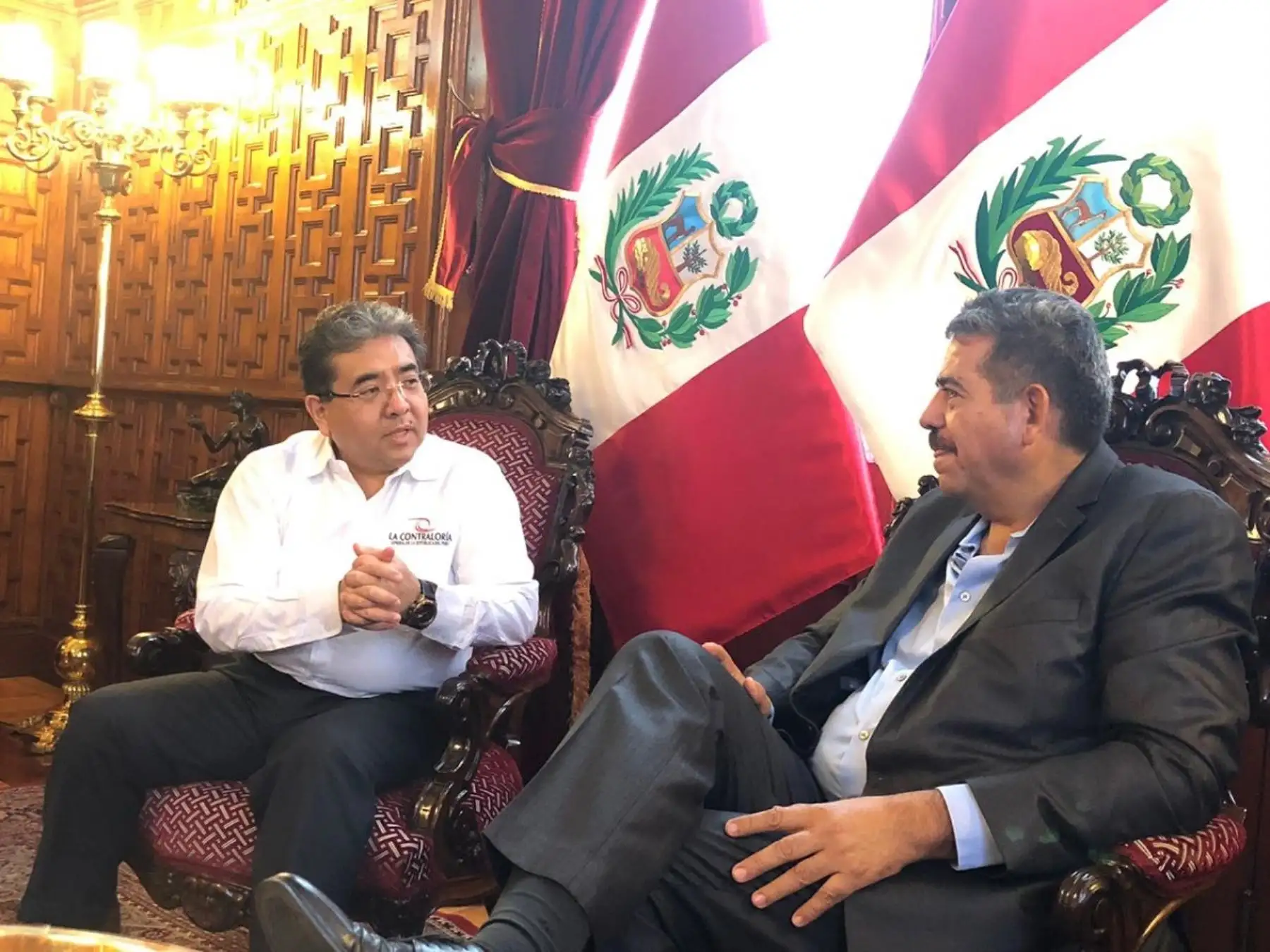 Contralor Nelson Shack se reunió con el presidente del Congreso, Manuel Merino.