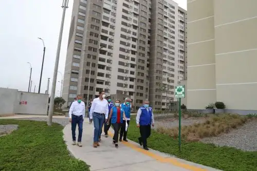 Presidente Vizcarra inspecciona Villa Panamericana para pacientes con coronavirus
