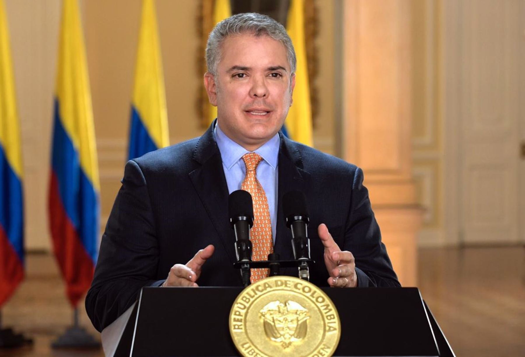Presidente de Colombia Iván Duque se somete al test del coronavirus. Foto: EFE