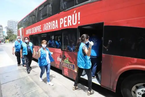 Médicos de EsSalud serán trasladados en bus de la Selección Peruana de Fútbol. Foto: ANDINA/Difusión.