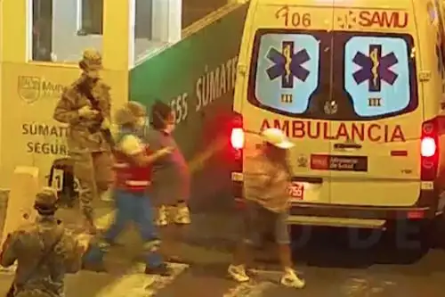 Paciente en gestación fue atendida por personal de SAMU, la FAP y de la Municipalidad de Surco por emergencia. ANDINA/Difusión
