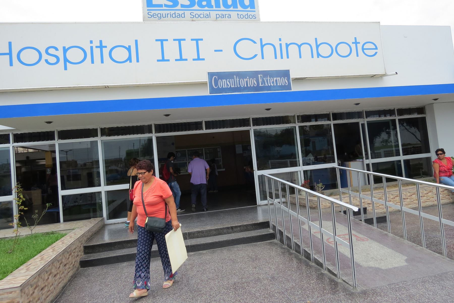 Dos pacientes con coronavirus se encuentran internadas en el Hospital III Chimbote de EsSalud. Foto: Cortesía/Gonzalo Horna