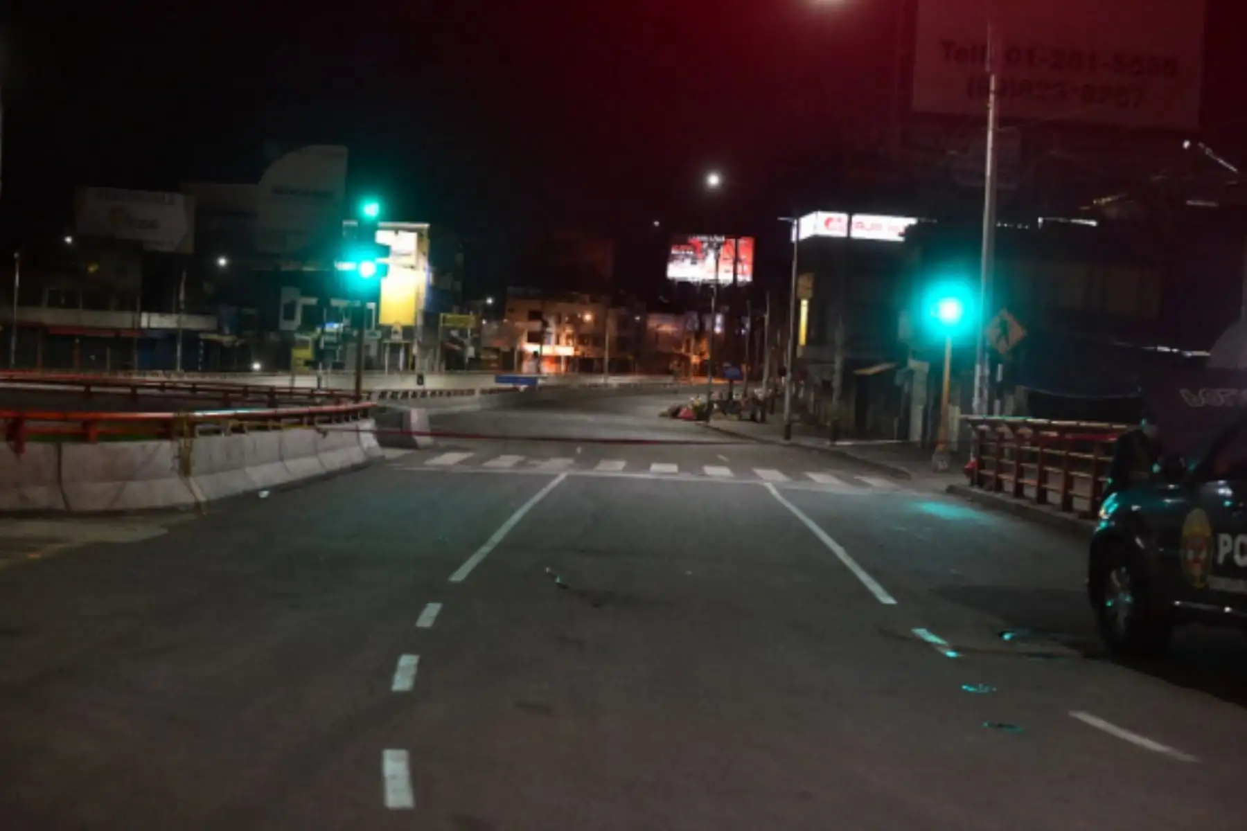 Pobladores de Arequipa acatan la Inmovilización social obligatoria desde las 20:00 hasta las 05:00 horas, en  Arequipa. Foto :Cortesía /Diego Ramos