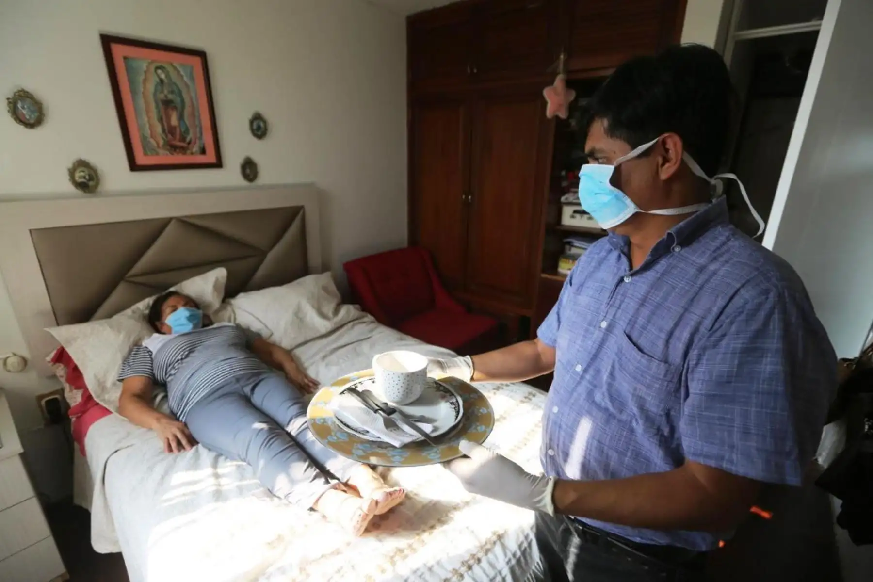 Minsa: sigue estas recomendaciones en caso un familiar presenta síntomas de Covid-19. Foto: ANDINA/Difusión.