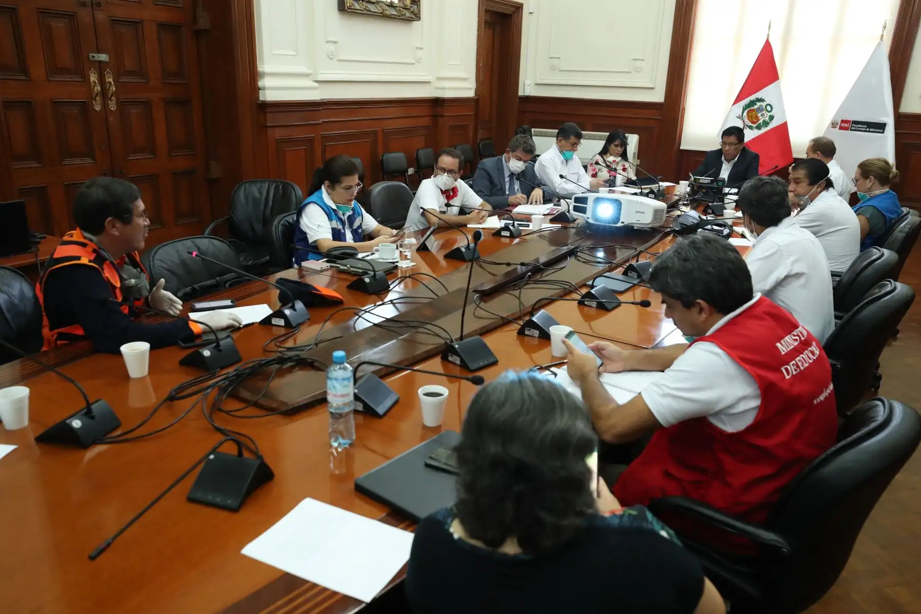 Primer ministro Vicente Zevallos preside la sesión de la Comisión Multisectorial Coronavirus.Foto: ANDINA/PCM