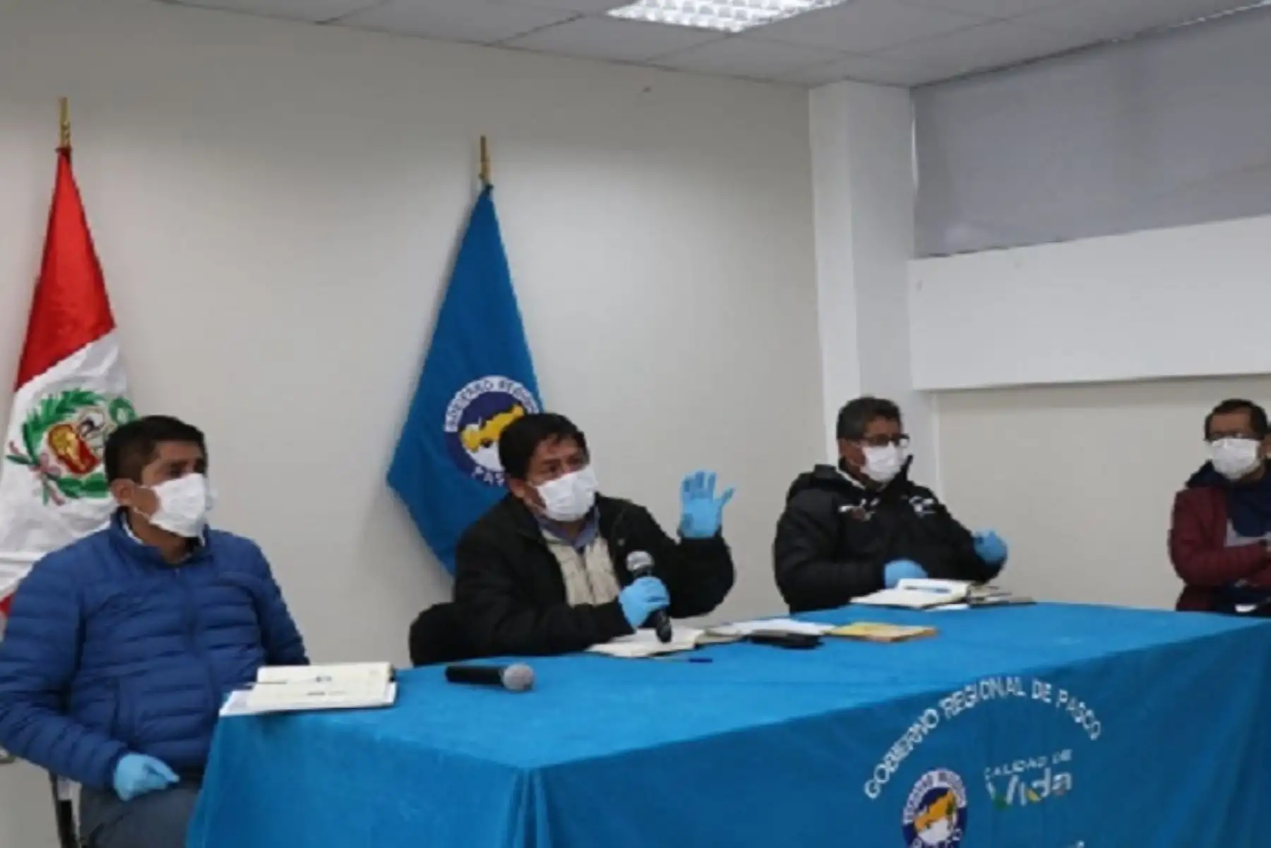 Autoridades acuerdan cerrar rutas de ingreso a Pasco para evitar Covid-19
