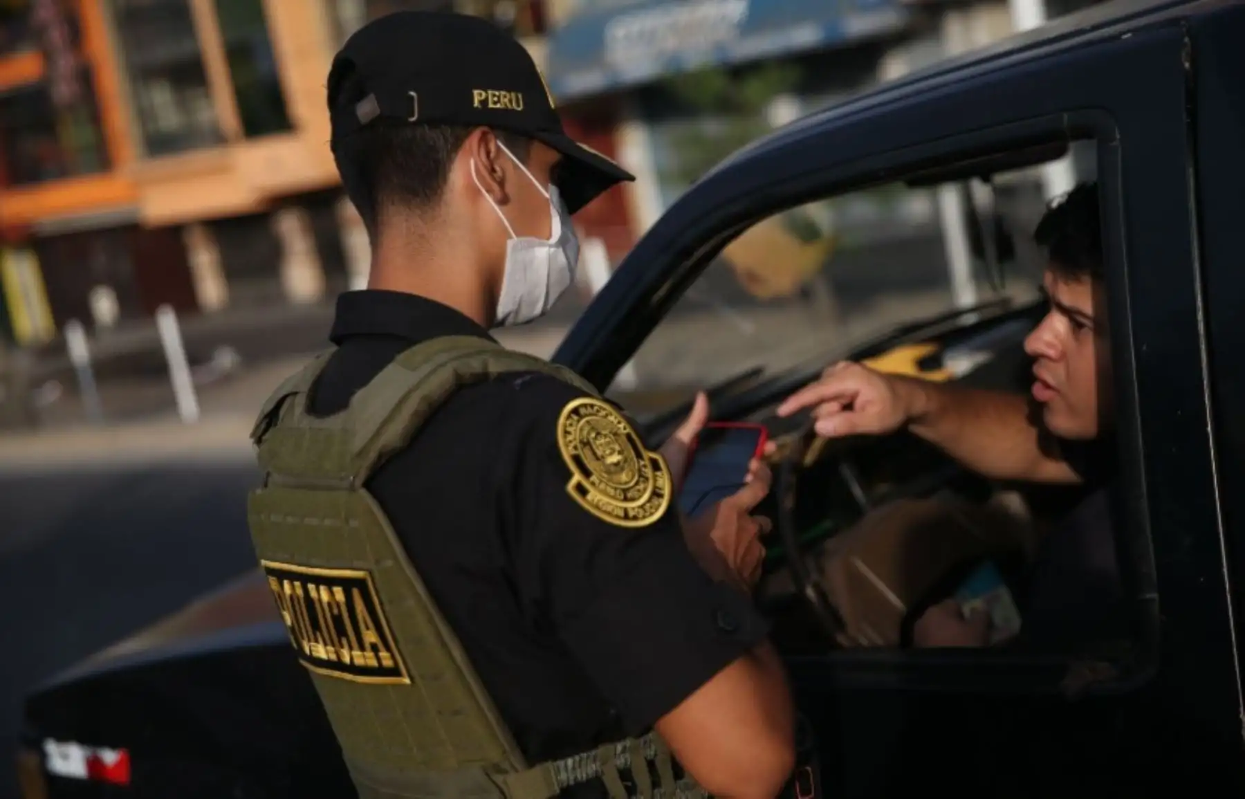 Más de 16,000 ciudadanos que desacataron la inmovilización social obligatoria dispuesta por el Ejecutivo, en el marco del estado de emegencia ante el coronavirus Covid-19, fueron intervenidas hasta la fecha por la Policía Nacional en todo el país, informó el presidente de la República, Martín Vizcarra.