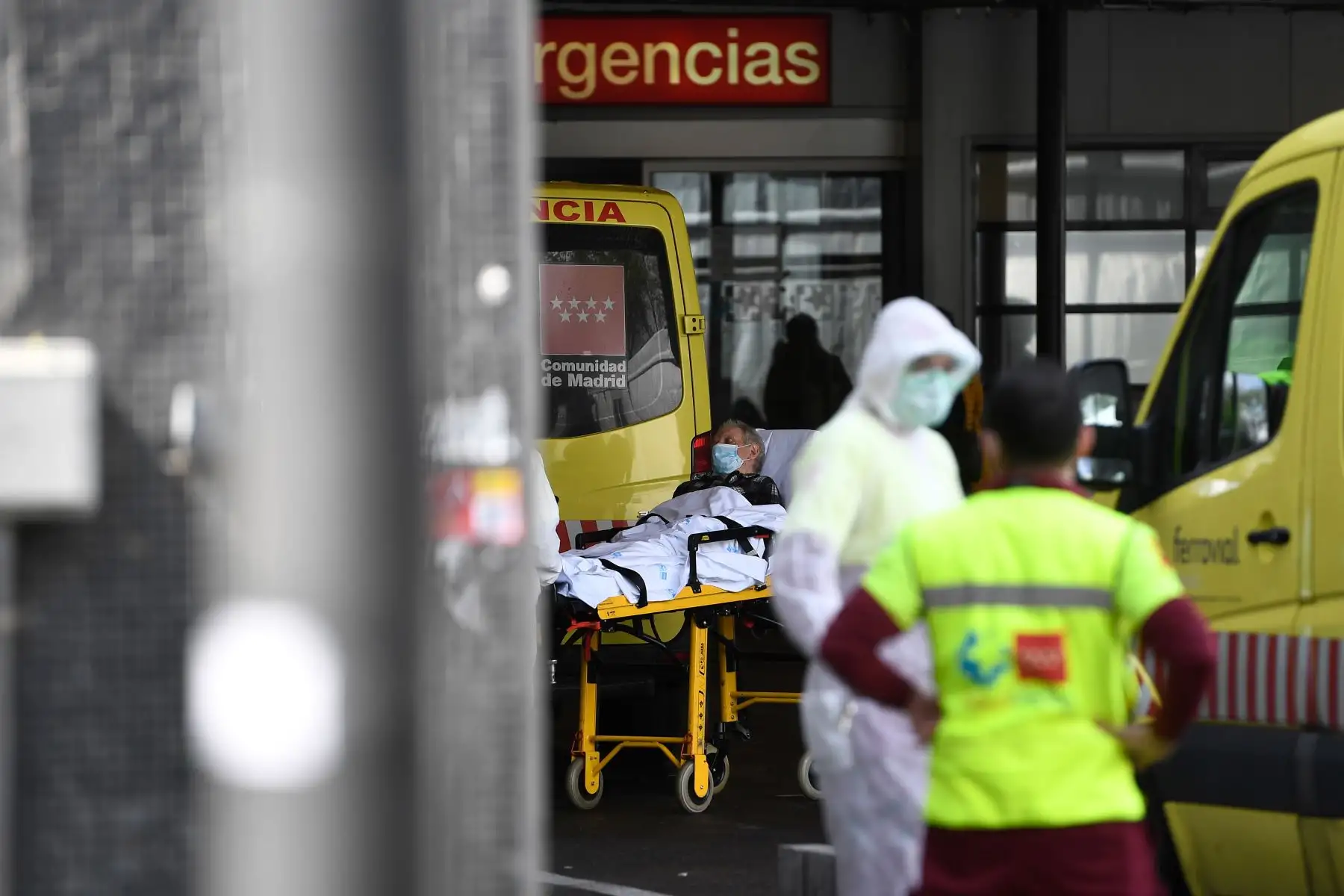 España ya superó a China en número de víctimas mortales a causa del coronavirus. AFP
