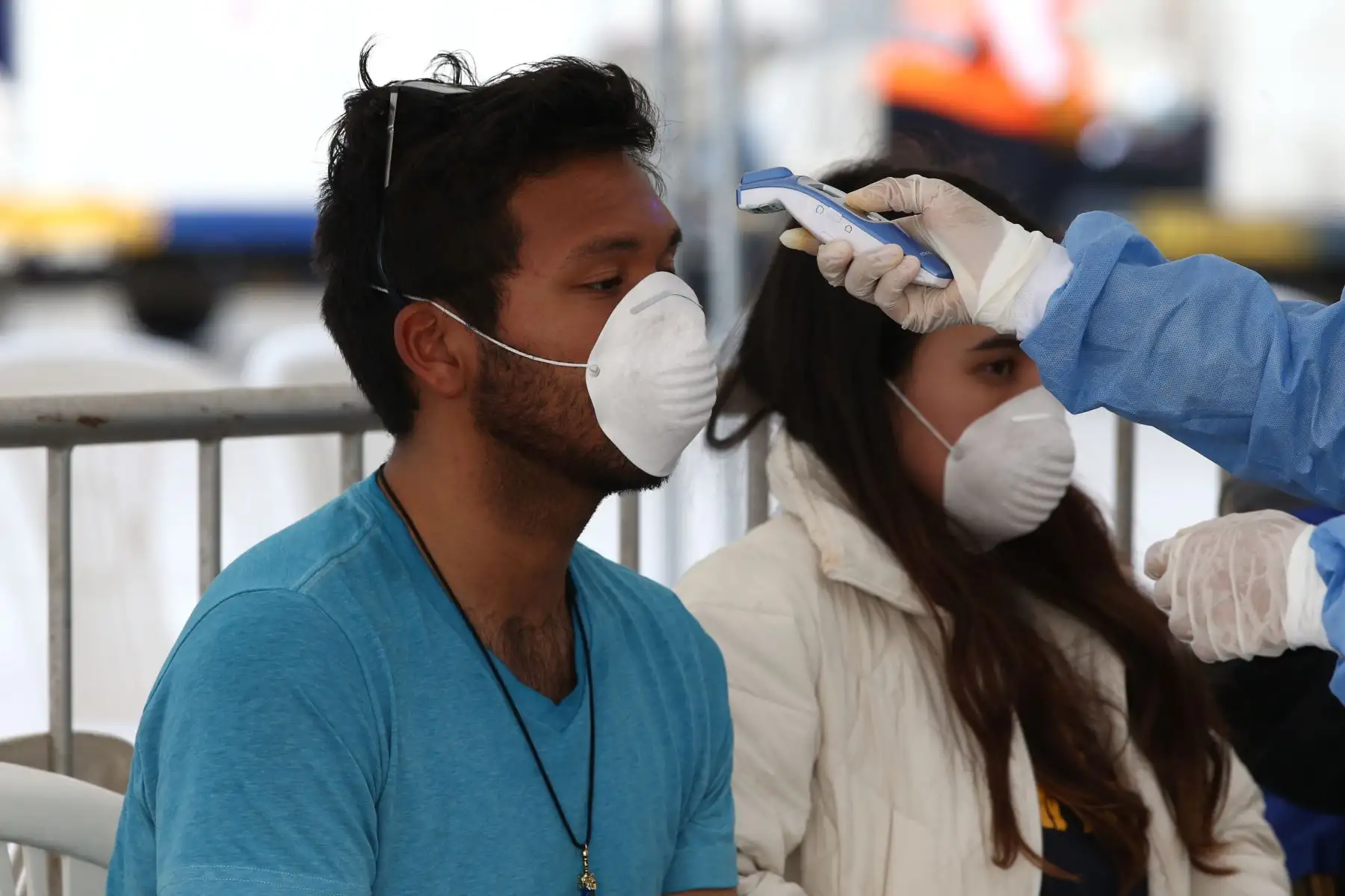 Tras un esfuerzo conjunto de gobiernos, estudiantes peruanos llegan al Perú tras pasar varios días en Estados Unidos sin poder movilizarse tras el cierre de fronteras. Foto: ANDINA/Vidal Tarqui
