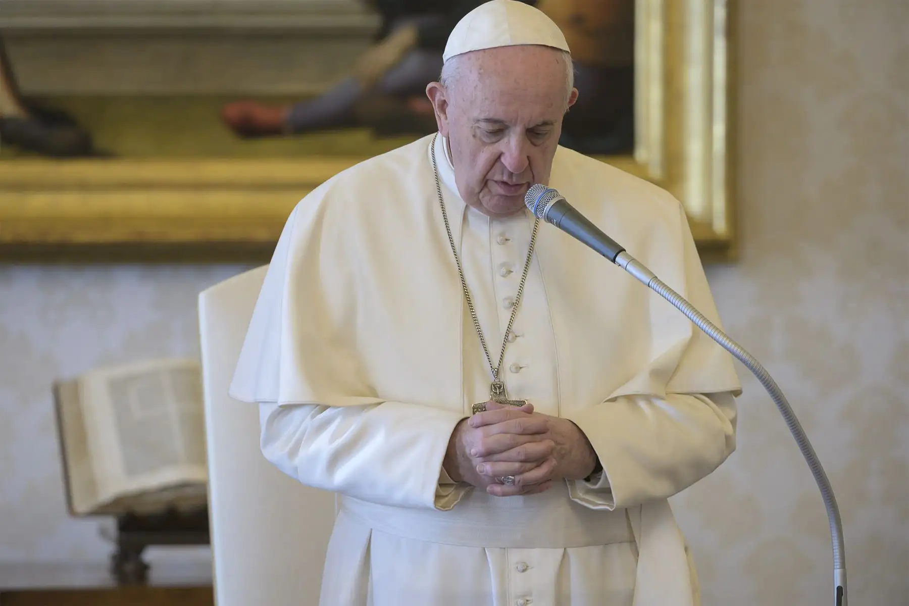 El papa Francisco ha convocado a los cristianos para unirse en oración por el fin de la pandemia del covid-19.