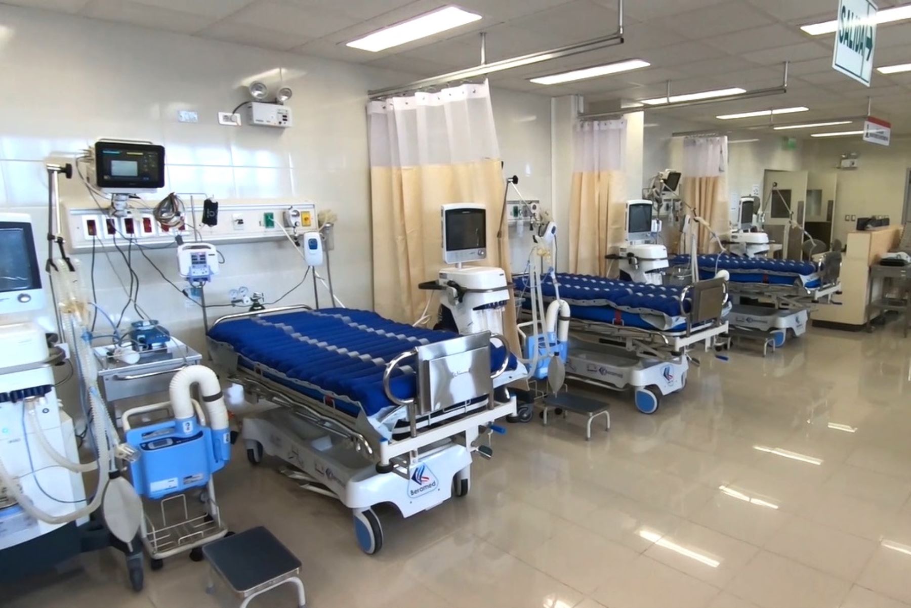 Coronavirus: hospital de Ate comenzó a atender con 50 camas de UCI para infectados. Foto: ANDINA/Difusión.