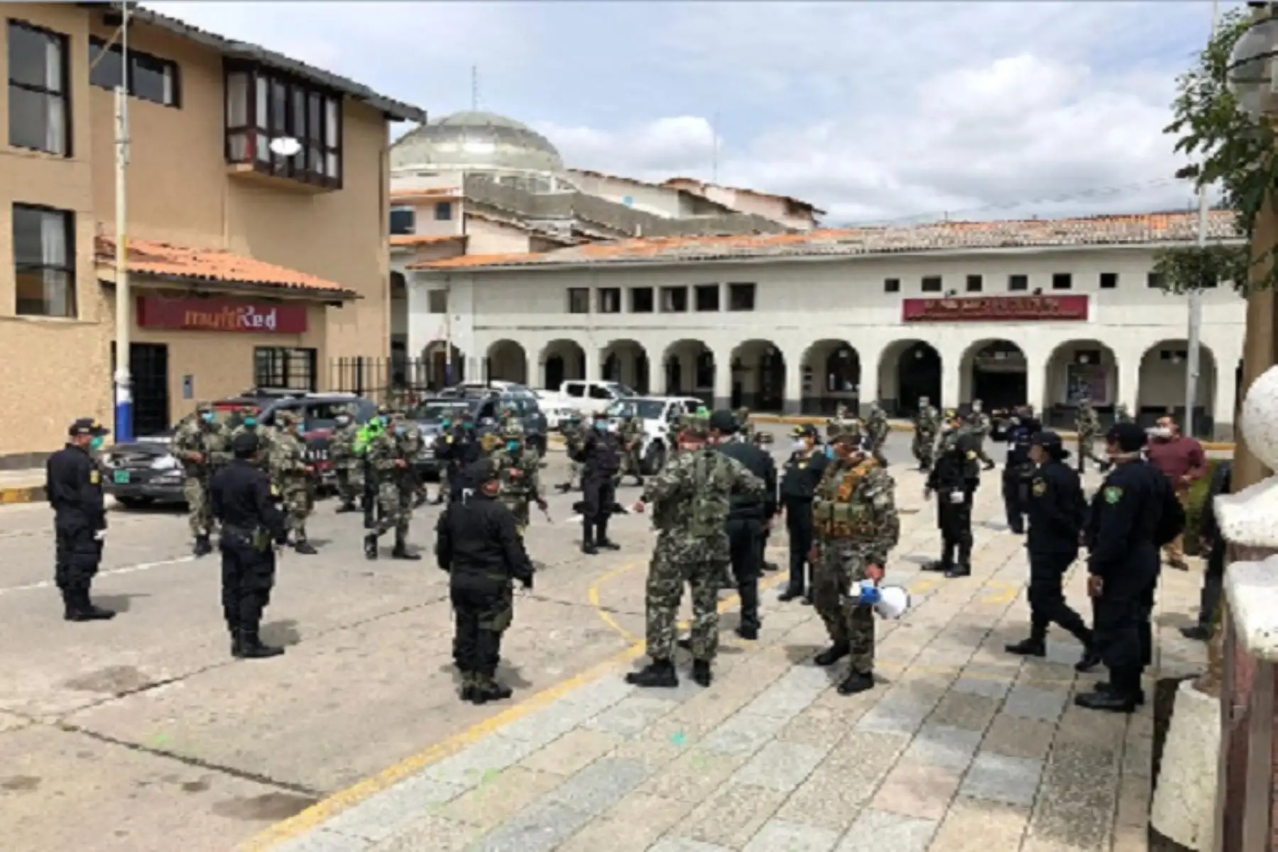 Los operativos se realizan en el ámbito de las provincias del Santa, Casma y Huarmey, jurisdicción de la Divipol Chimbote y cuentan con el apoyo del Ejército Peruano y la Marina de Guerra del Perú.
