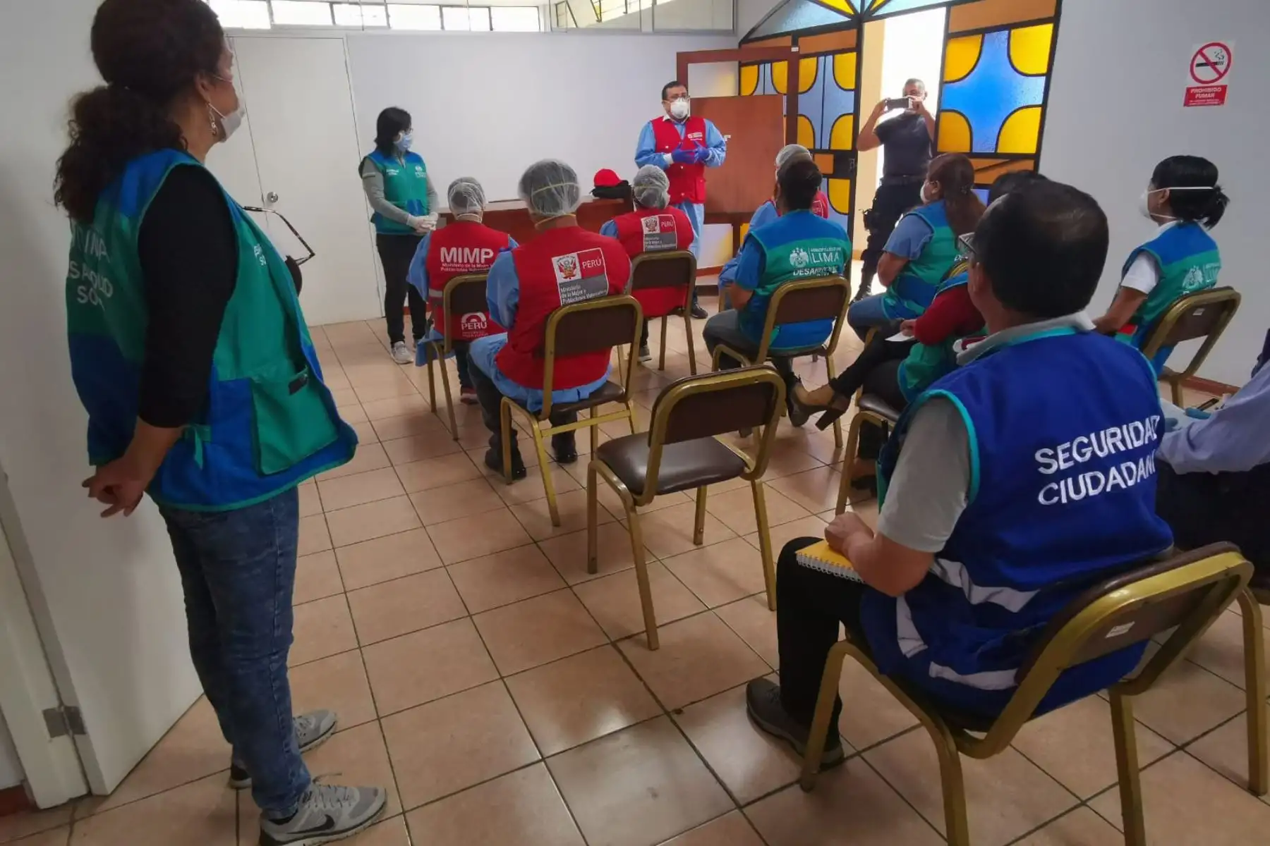 El Ministerio de la Mujer y la Municipalidad de Lima  se unen por el bienestar de las personas adultas mayores en un operativo que salva vidas, para aquellas personas  que se encuentran en estado de abandono y desprotección.
Foto: MIMP