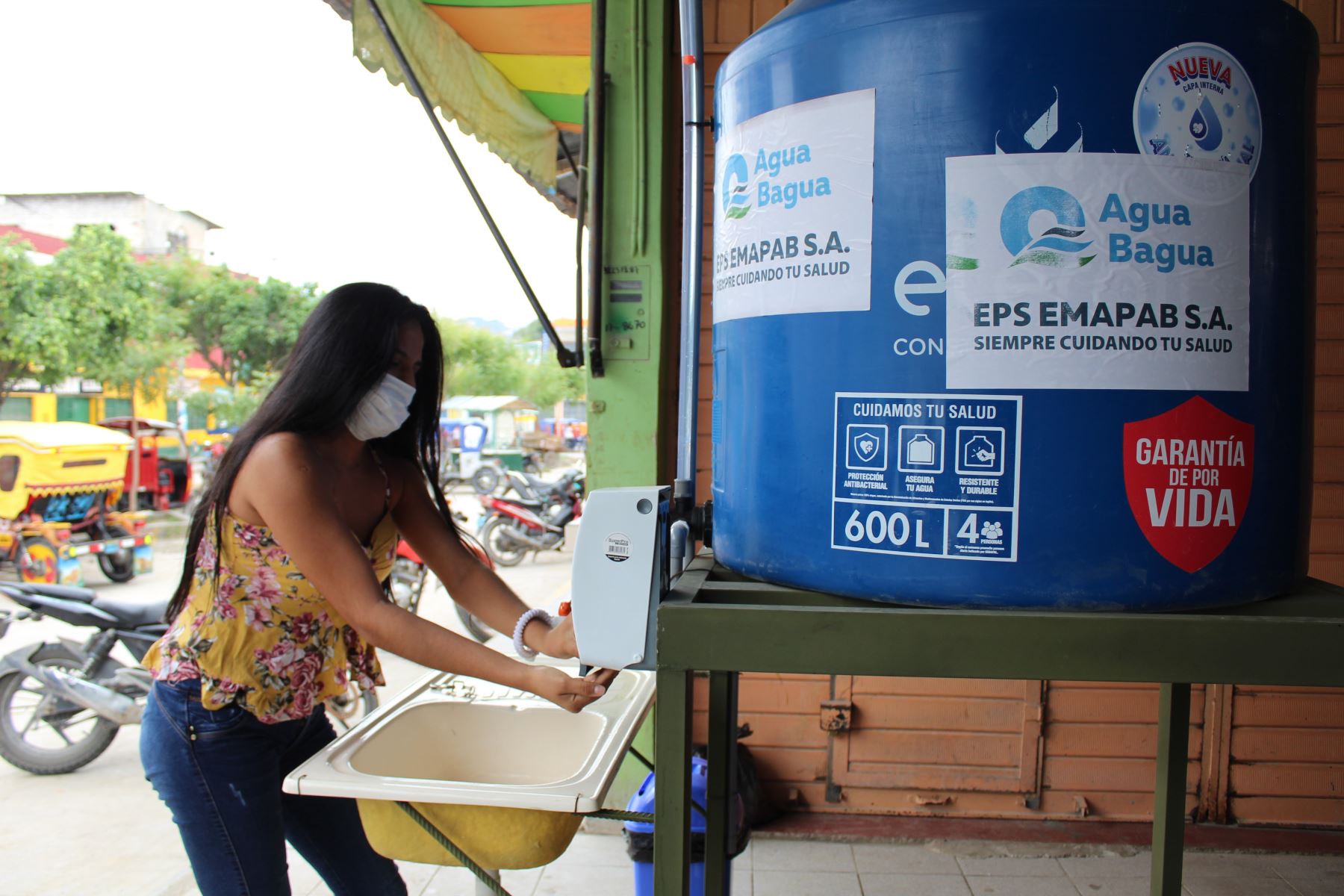 Empresas de Saneamiento instalan 24 lavamanos públicos en varias ciudades de cinco regiones para prevenir contagio de coronavirus. ANDINA/Difusión