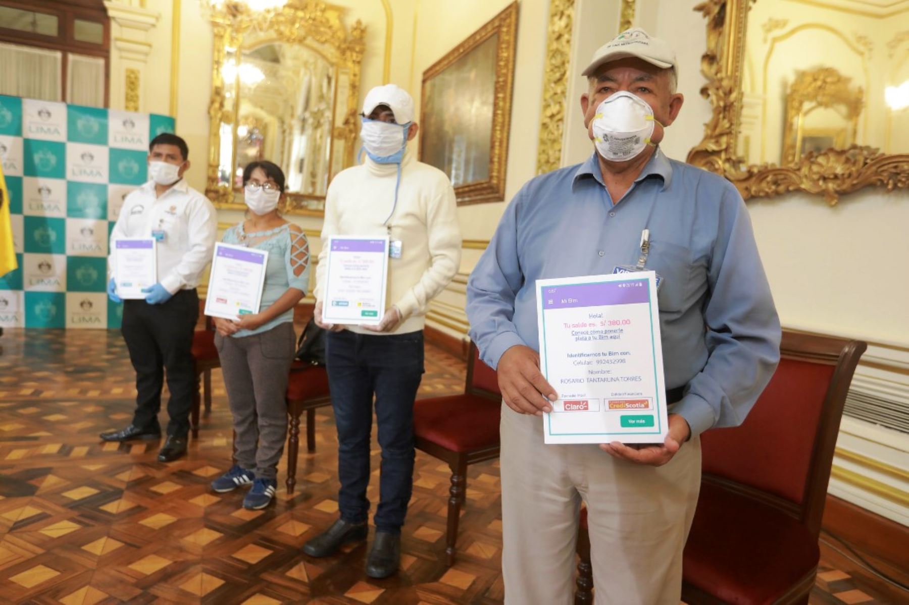 Coronavirus: entregan bono de S/ 380 a comerciantes independientes de Lima. Foto: ANDINA/Difusión.