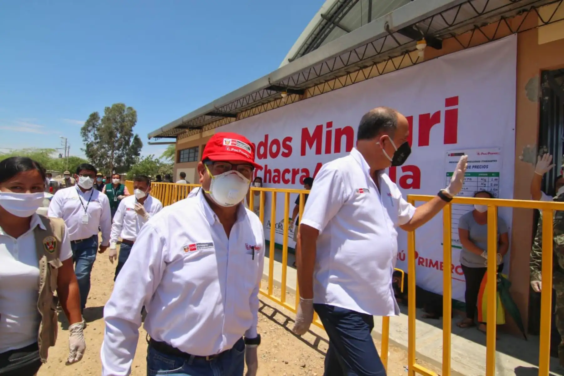 Ministro de Agricultura, Jorge Montenegro, supervisó el abastecimiento de alimentos en Tumbes y Piura. Foto: ANDINA/Difusión
Foto: Minagri