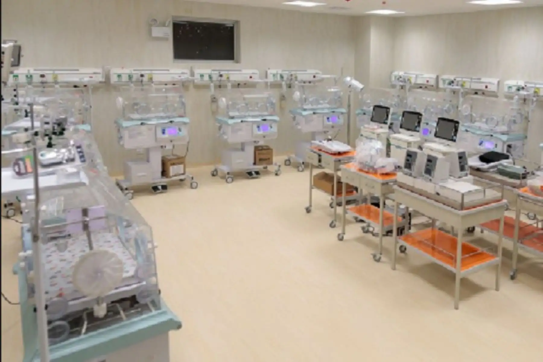 La región Pasco posee uno de los hospitales mejor equipados para atender casos de covid-19, aseguró el gobernador Pedro Ubaldo.