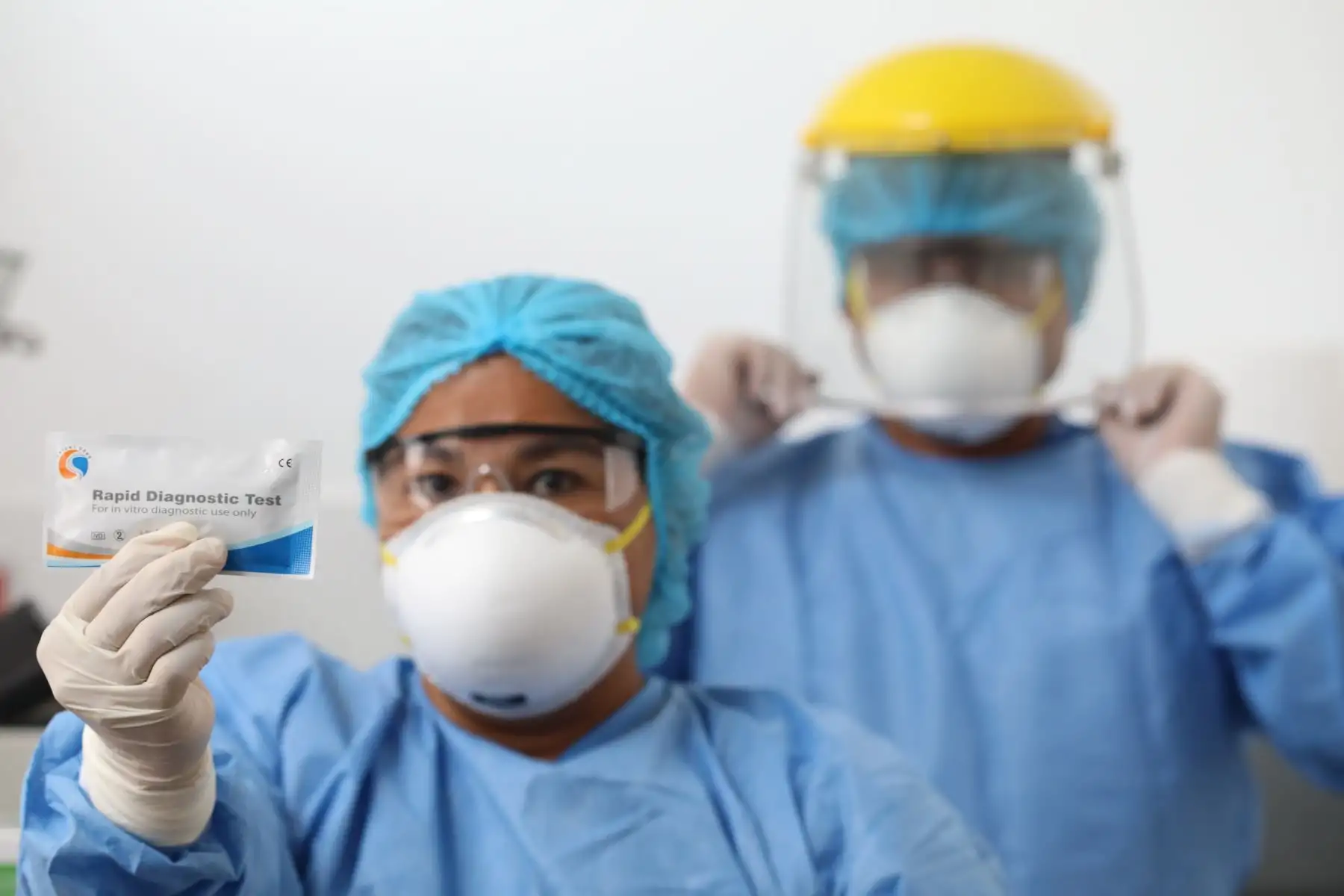 Ante estos resultados contradictorios, la autoridad de Salud, mencionó que se le practicó otra prueba otra prueba biomolecular que está siendo enviada a Cusco para evidenciar el estado real de  la paciente. ANDINA/Difusión